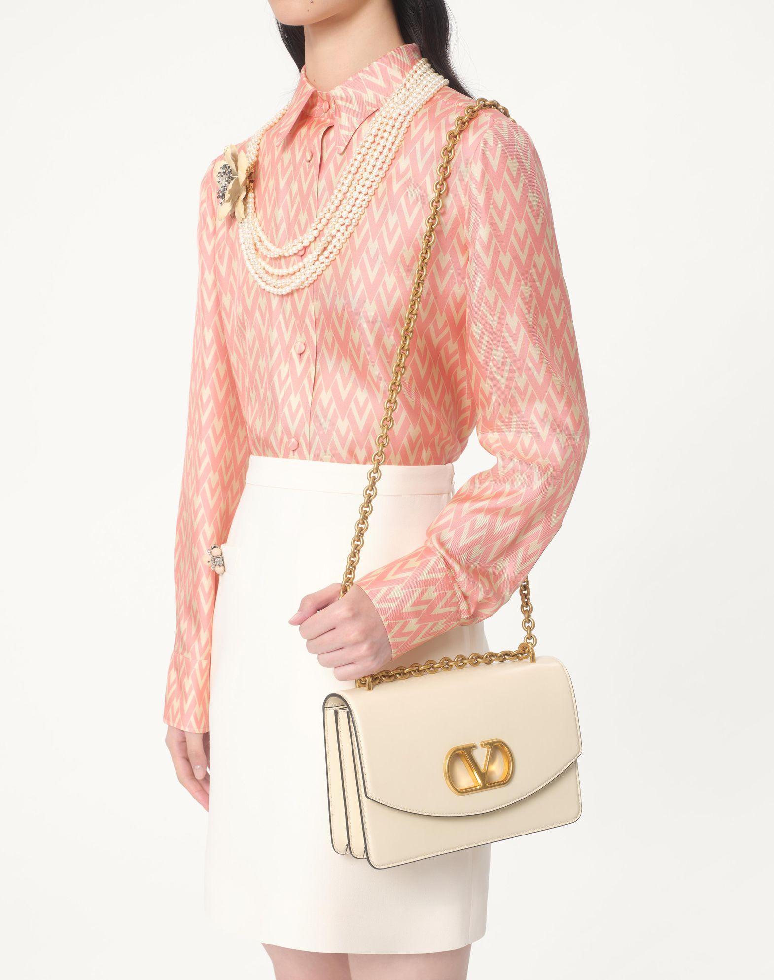 Toute La V Twill Shirt  Product Image