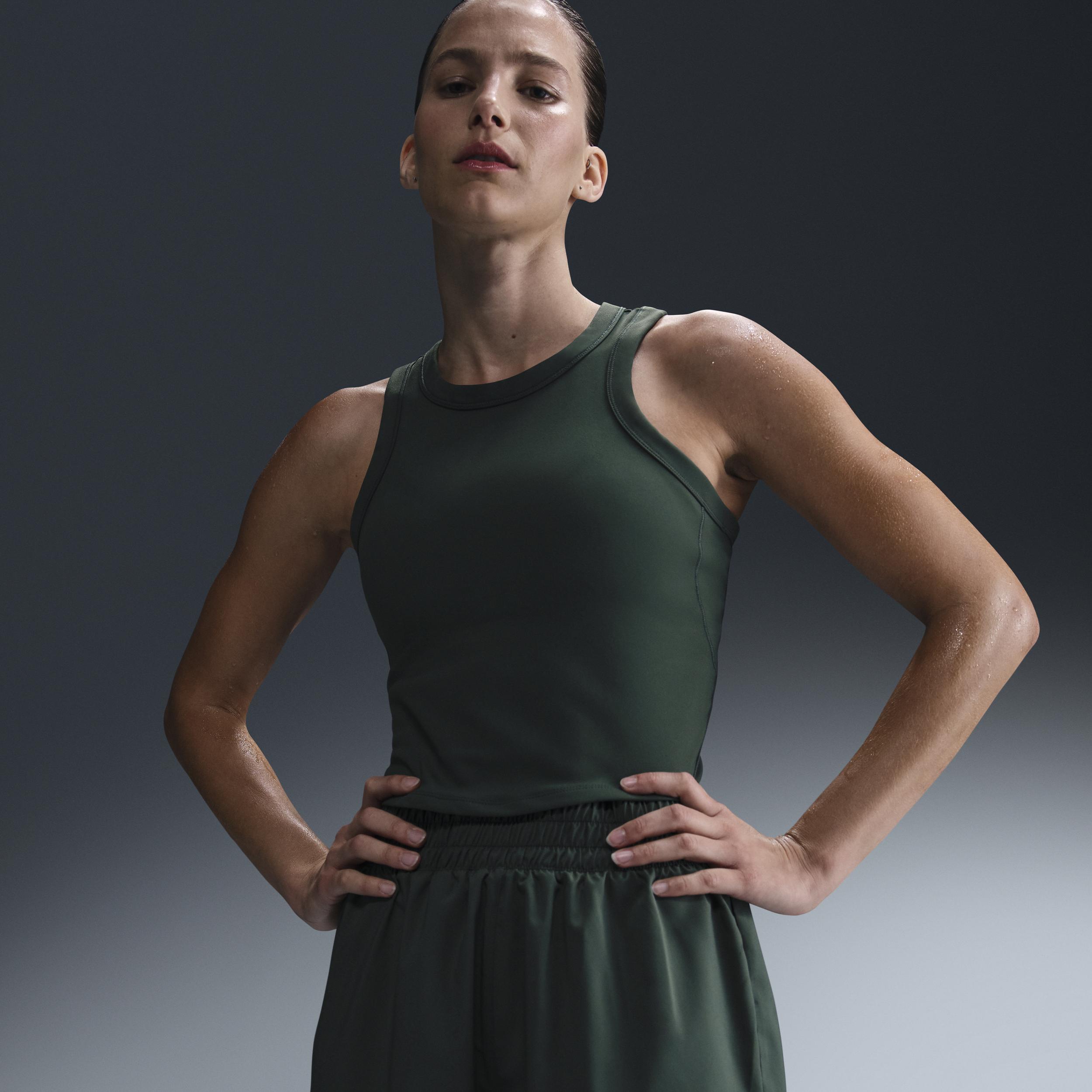 Nike One Fitted Women's Dri-FIT Cropped Tank Top Product Image