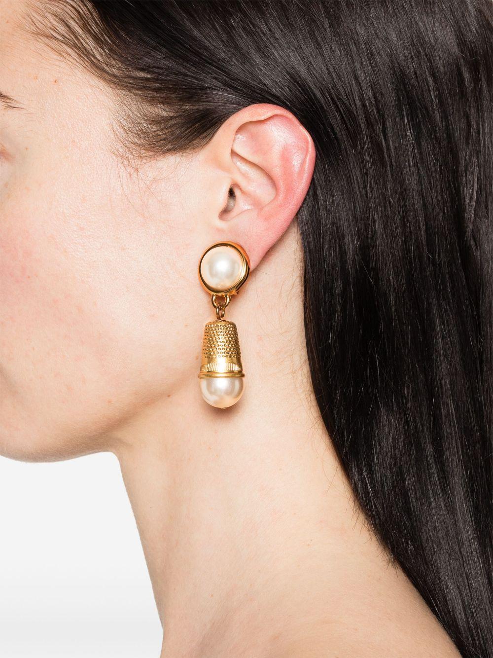 Thimble clip-on earrings Product Image