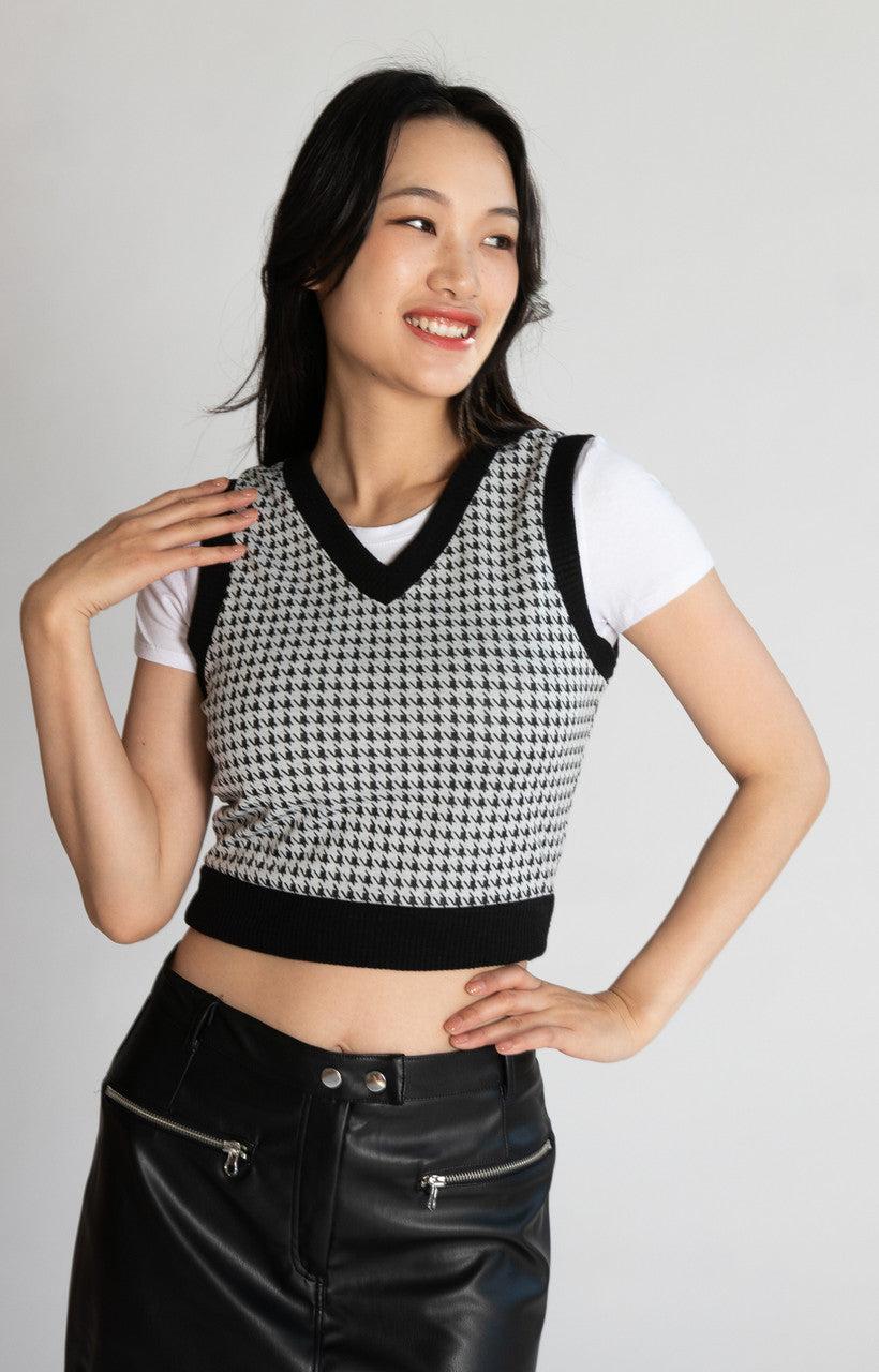 Houndstooth Sweater Vest With Tee Product Image