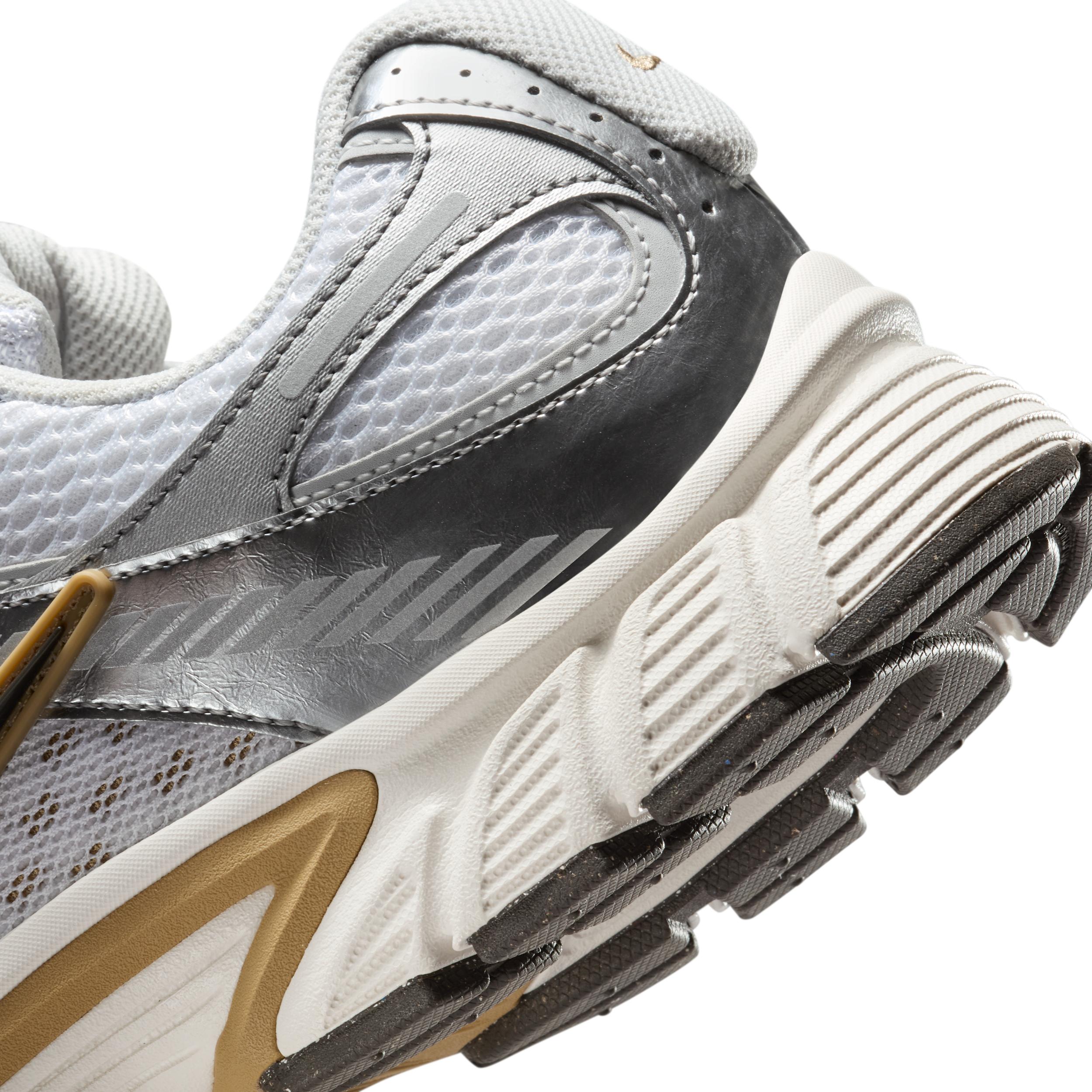 Nike Mens V5 RNR Shoes | HJ5228-104 Product Image