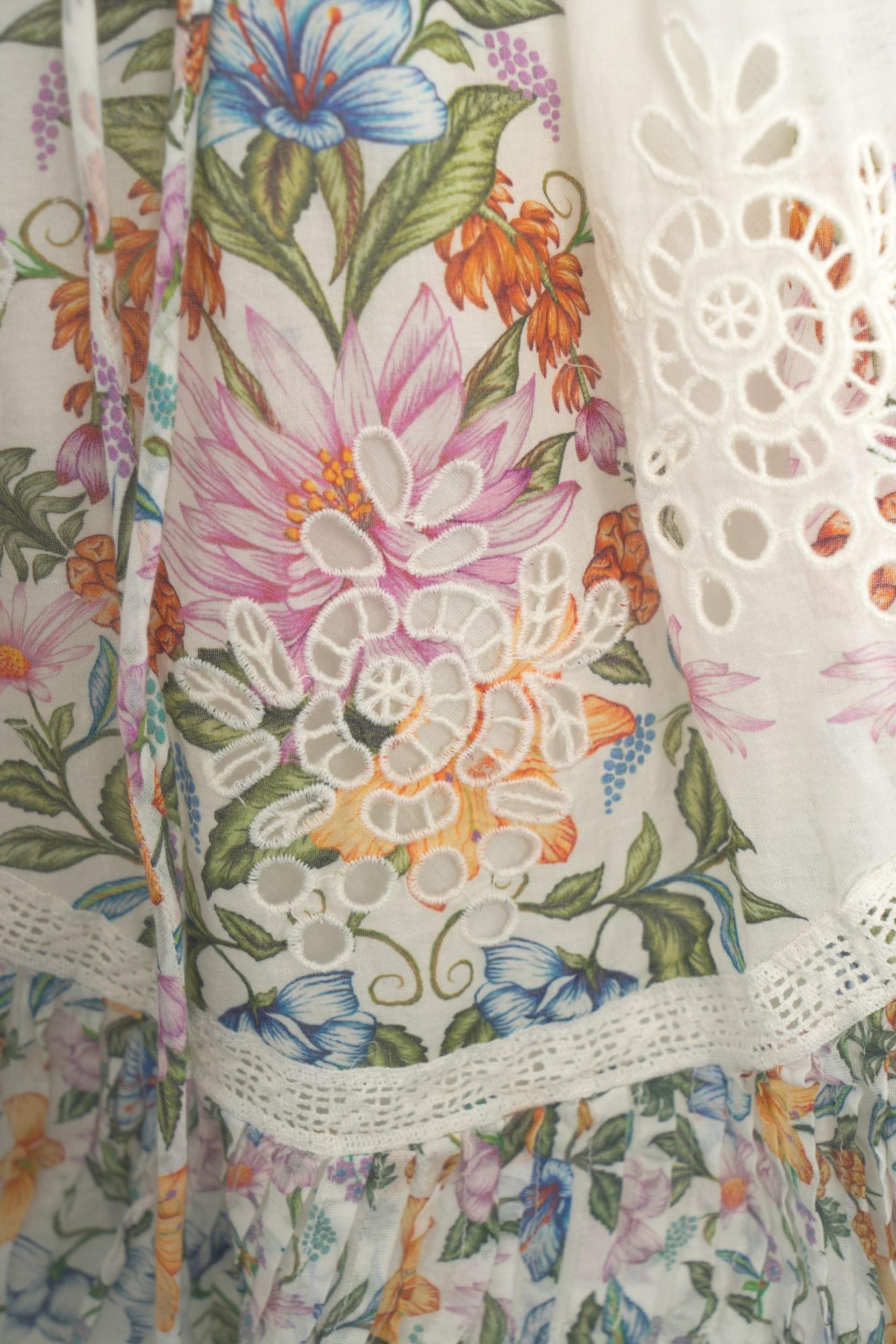 Mini dress with floral pattern Product Image