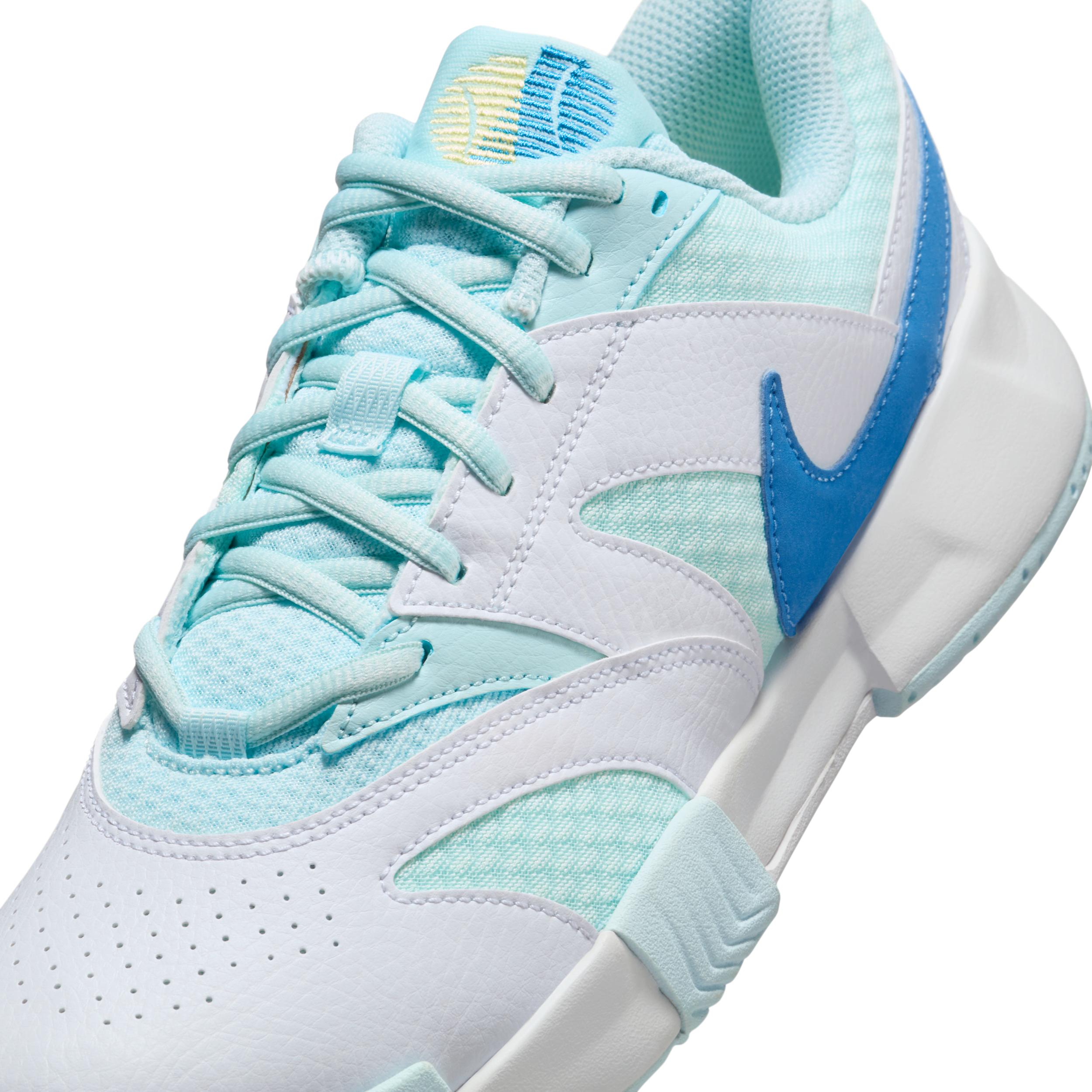 NikeCourt Lite 4 Women's Tennis Shoes Product Image
