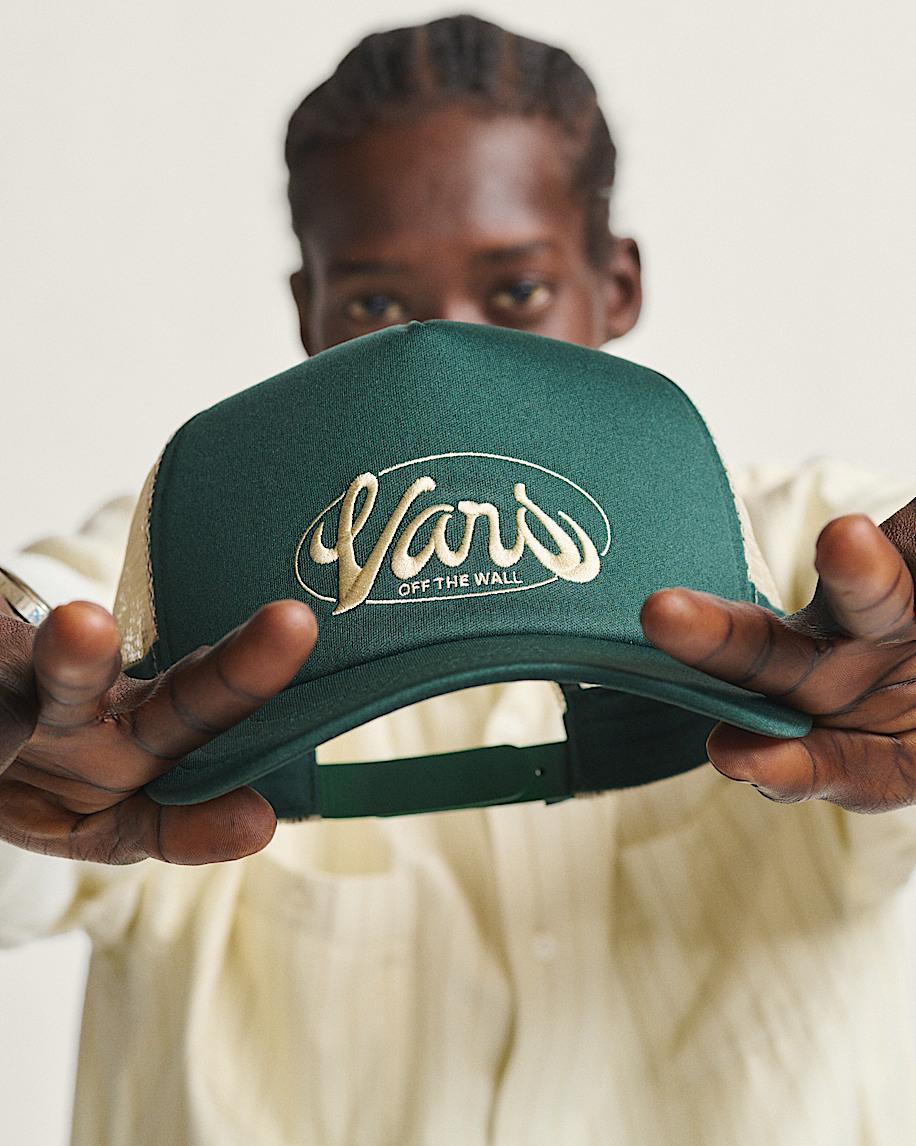 Cheer Curved Bill Trucker Hat in Green Gables| Vans US Product Image