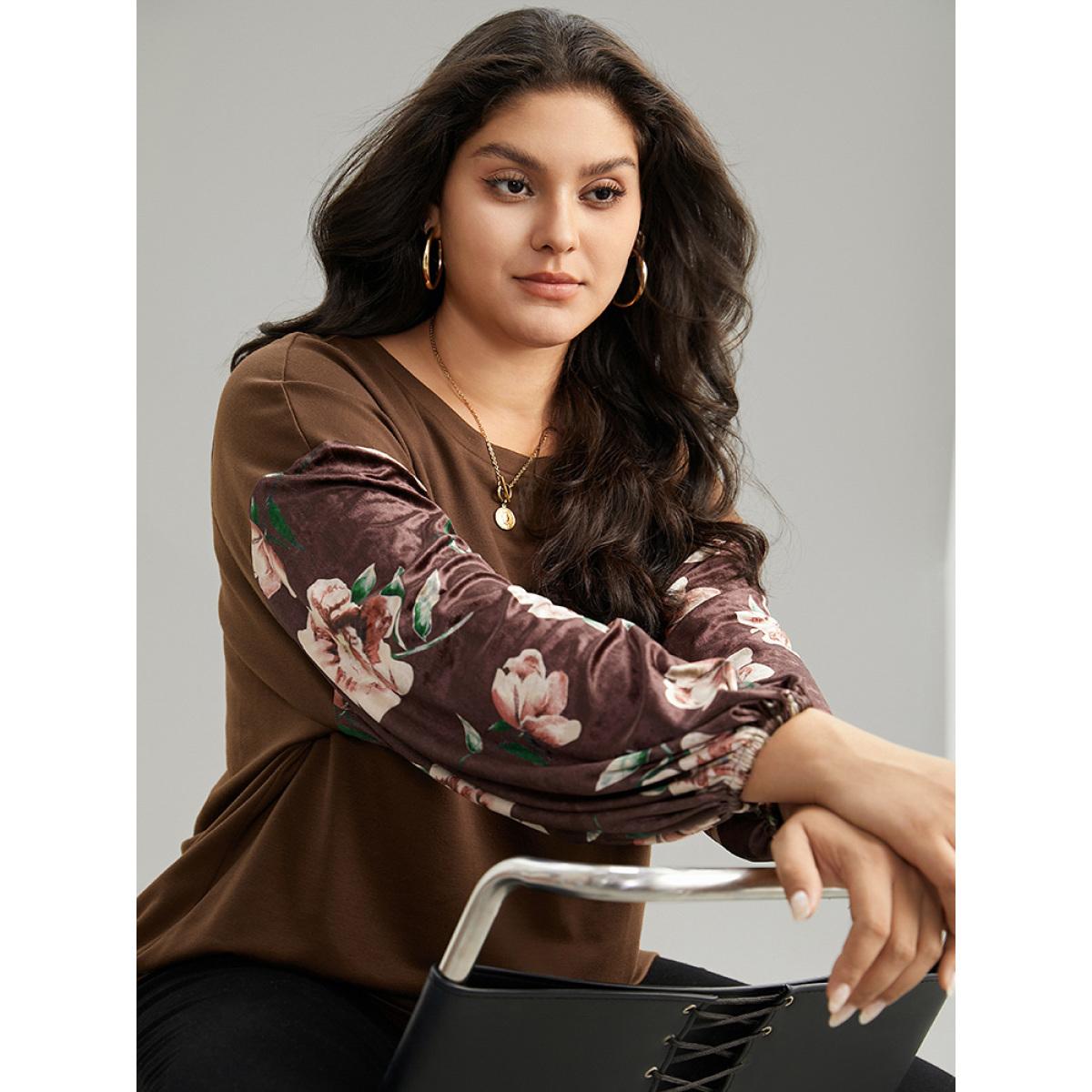 Plus Size Velvet Floral Print Patchwork Contrast Sweatshirt Women DarkBrown Casual Velvet Round Neck Dailywear Sweatshirts BloomChic 30/6X Product Image