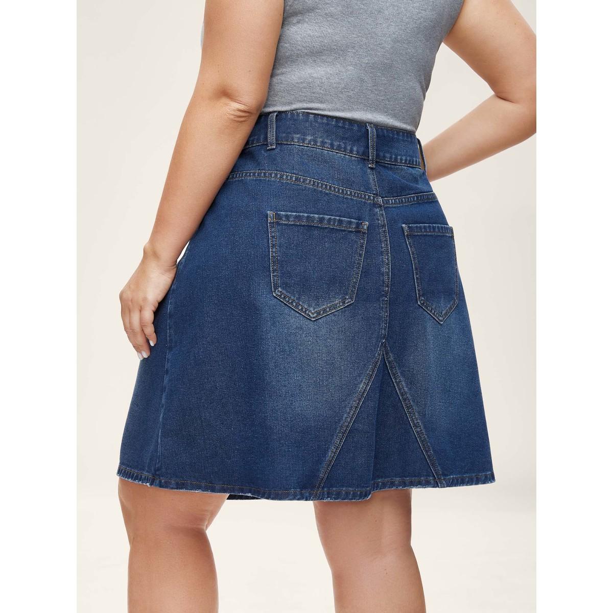 Plus Size A-Line Crisscross Lines Denim Skirt Women Midblue Everyday-Casual No stretch Medium Wash 16/1X Slanted pocket Basics Denim Skirts BloomChic Product Image