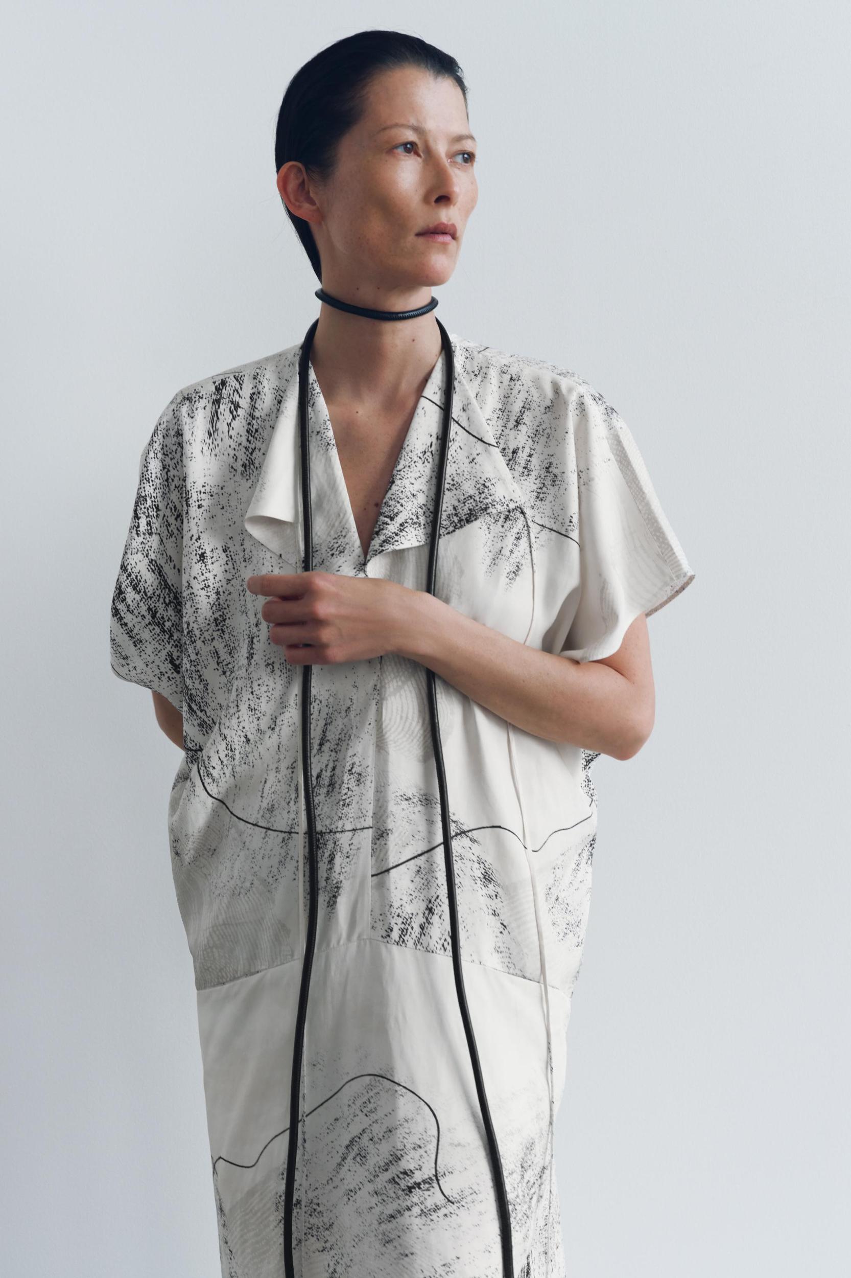 PRINTED MIDI DRESS ZW COLLECTION Product Image