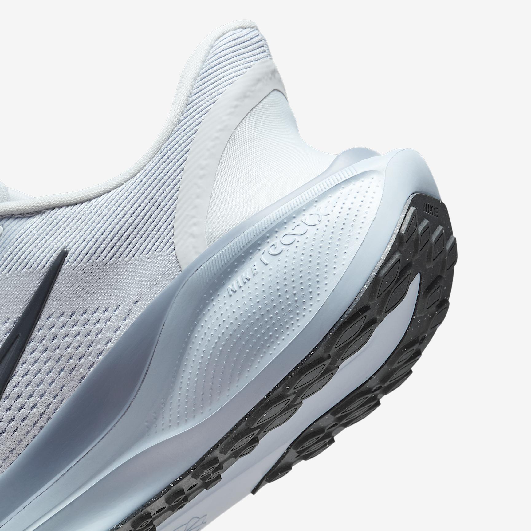 Nike Mens Pegasus EasyOn Road Running Shoes | FQ7837-004 Product Image