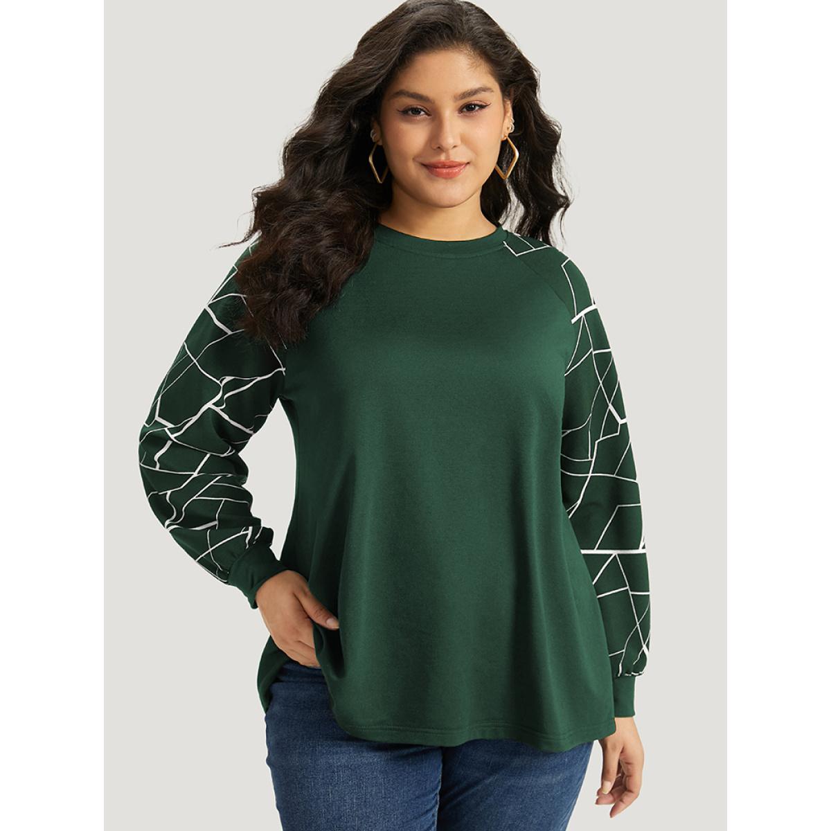 Plus Size Geometric Round Neck Raglan Sleeve Sweatshirt Women DarkGreen Casual Elastic cuffs Round Neck Dailywear Sweatshirts BloomChic 22-24/3X Product Image