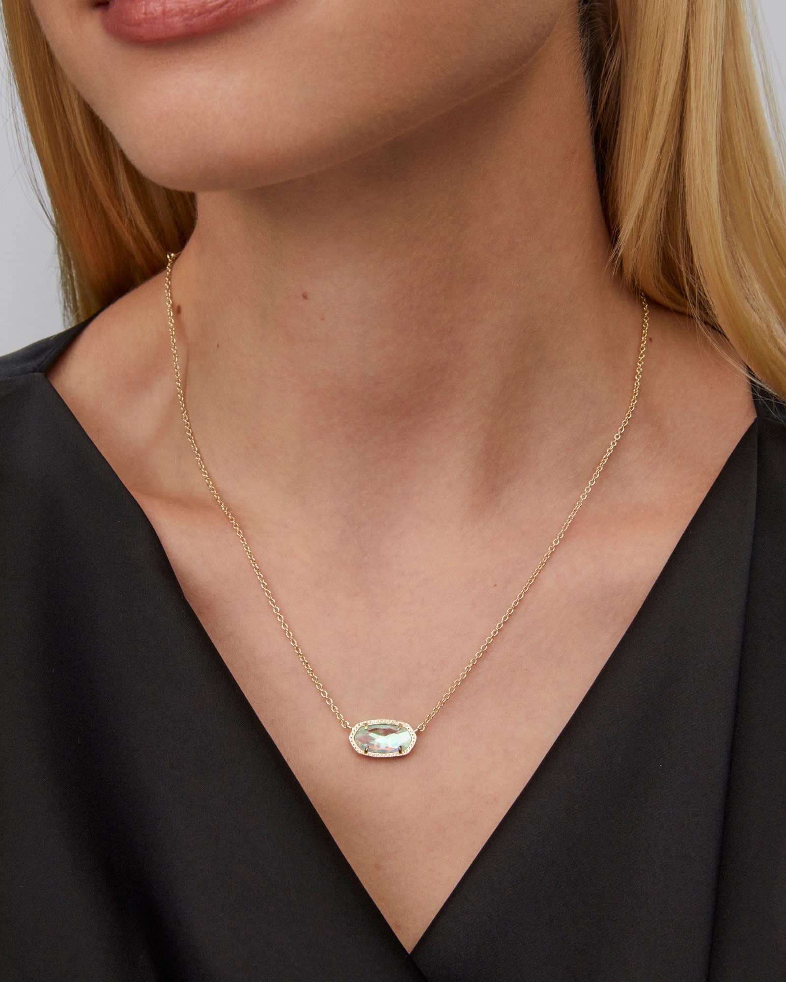 Elisa Gold Short Pendant Necklace Product Image