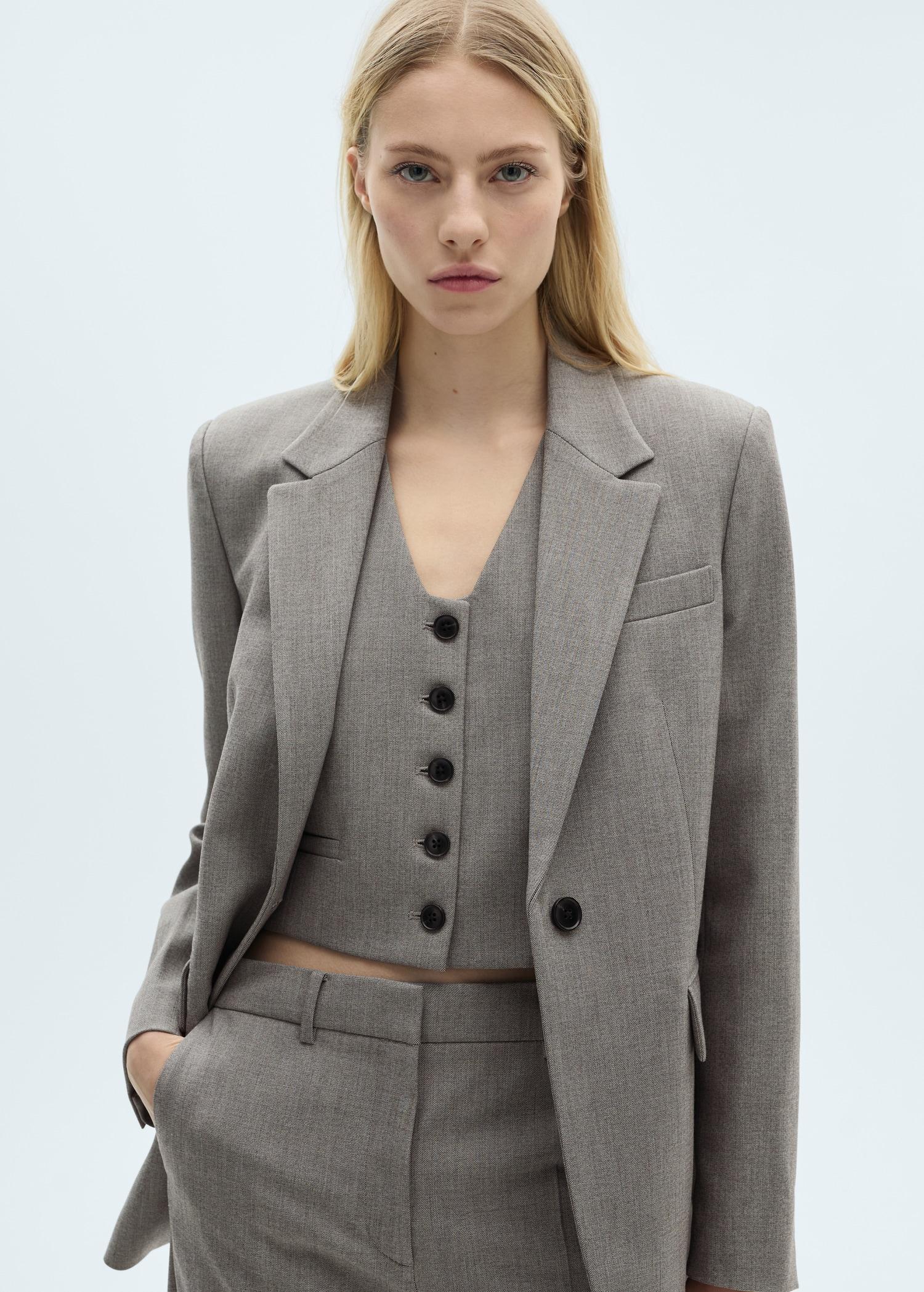 Straight blazer with flap pockets - Women | MANGO USA Product Image