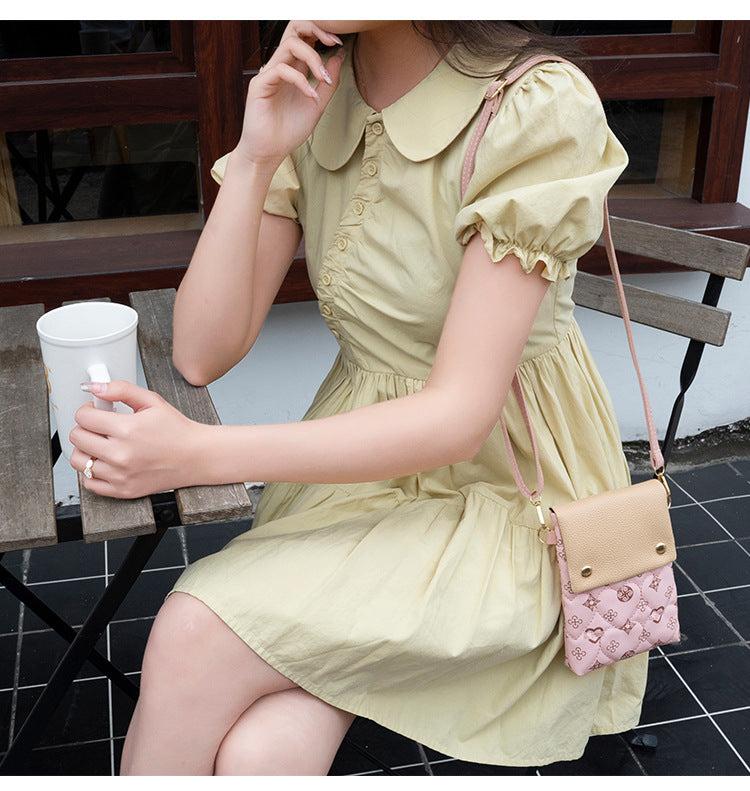 Lior Geometric Pattern Hand Bag Product Image