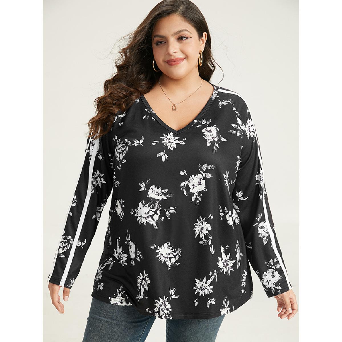 Plus Size Floral Raglan Sleeve Contrast Trim Sweatshirt Women Black Elegant Printed V-neck Everyday Sweatshirts BloomChic 12/L Product Image