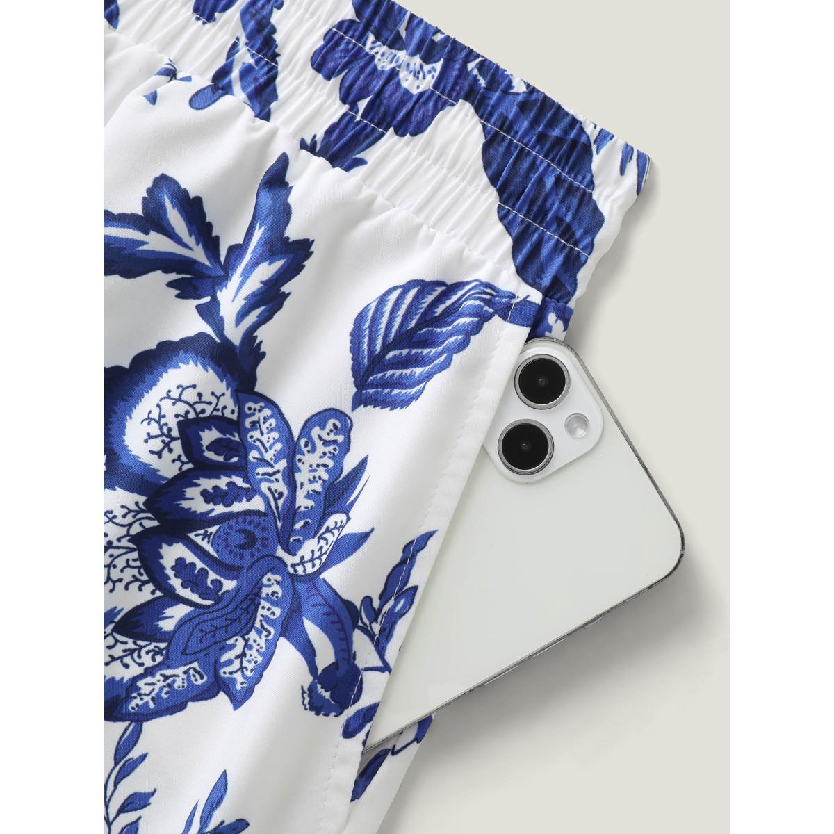 Plus Size Floral Print Drawstring Straight-Leg Shorts Women DarkBlue Resort Drawstring Vacation Shorts BloomChic 14-16/1X Product Image