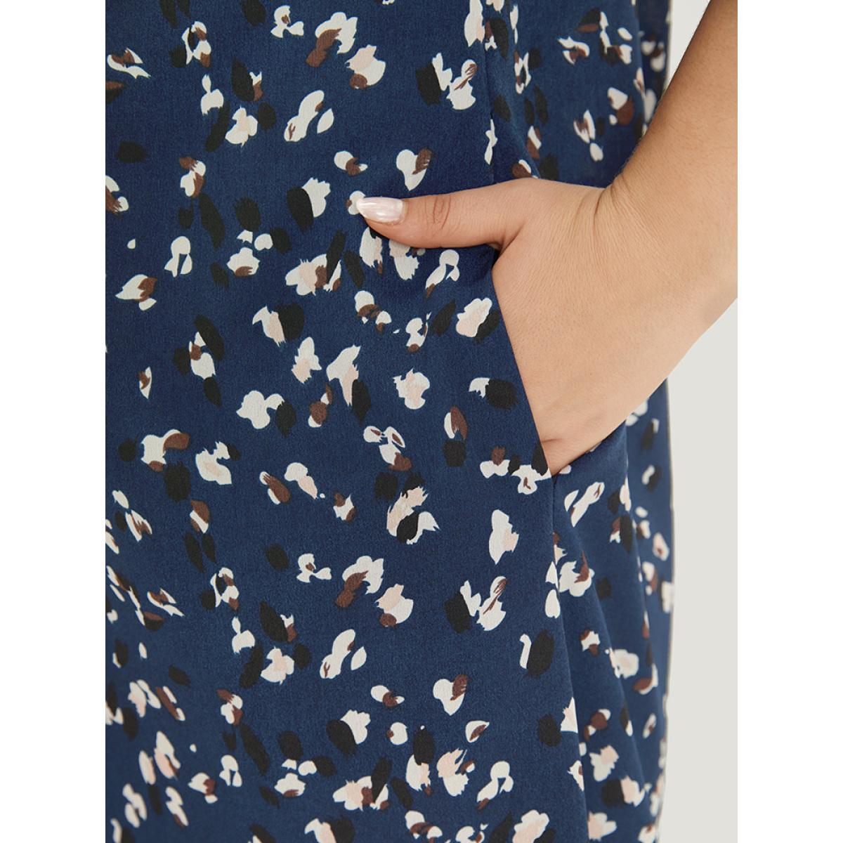 Plus Size Allover Print Pocket Flutter Trim Dress DarkBlue Women Elegant Pocket Round Neck Short sleeve Curvy Knee Dress BloomChic 26/4X Product Image