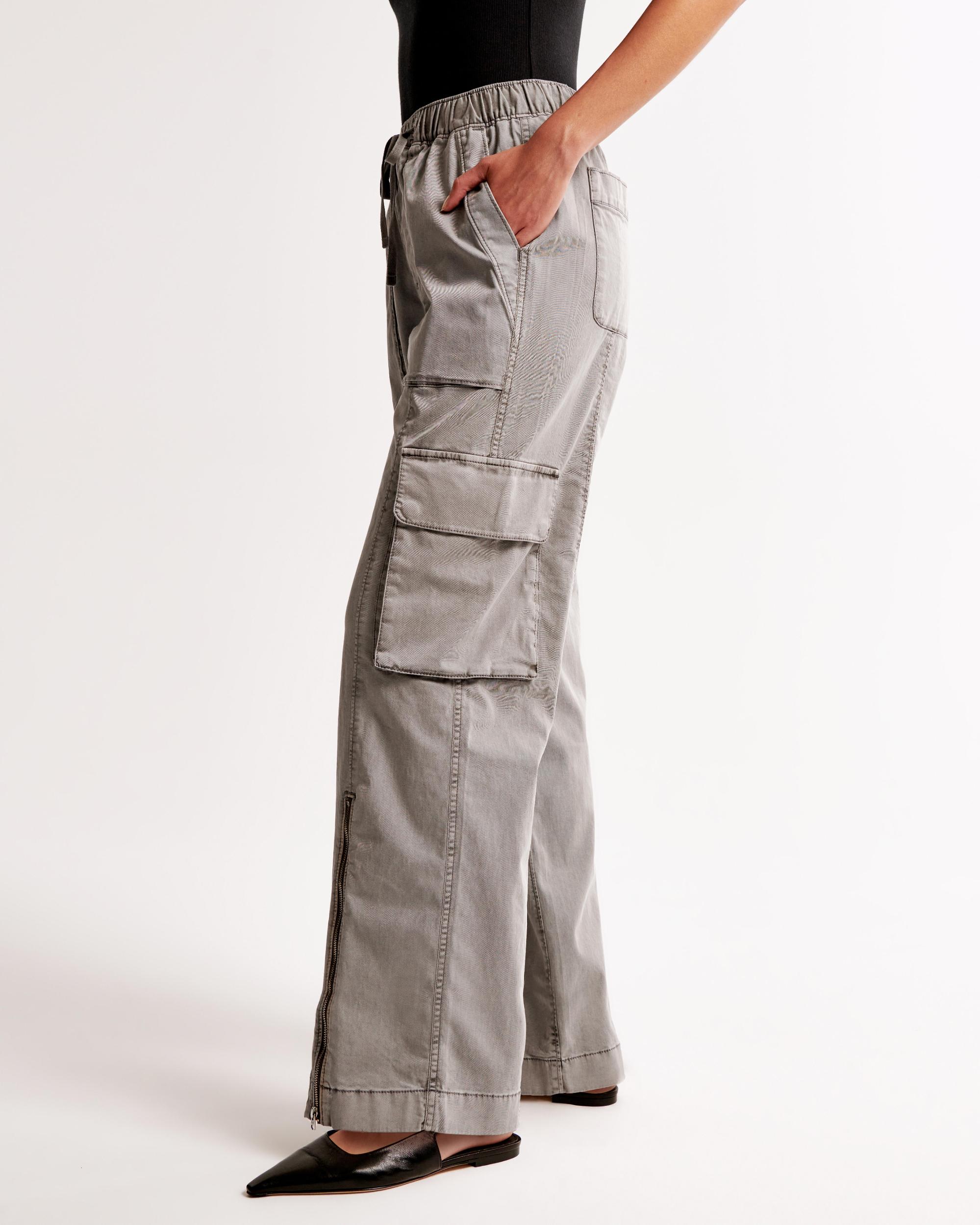 Baggy Cargo Pull-On Pant Product Image