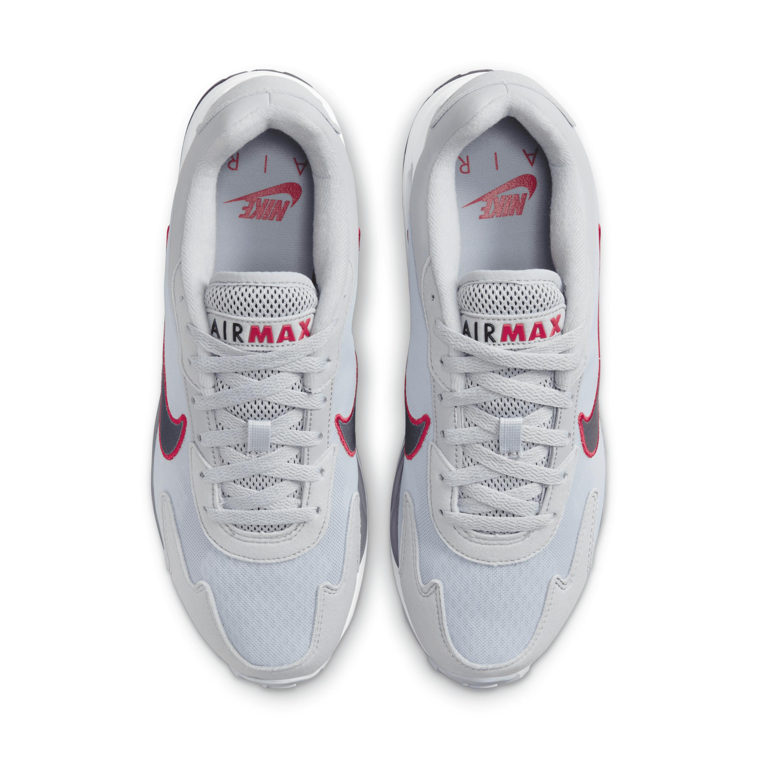 Nike Men's Air Max Solo Shoes Product Image