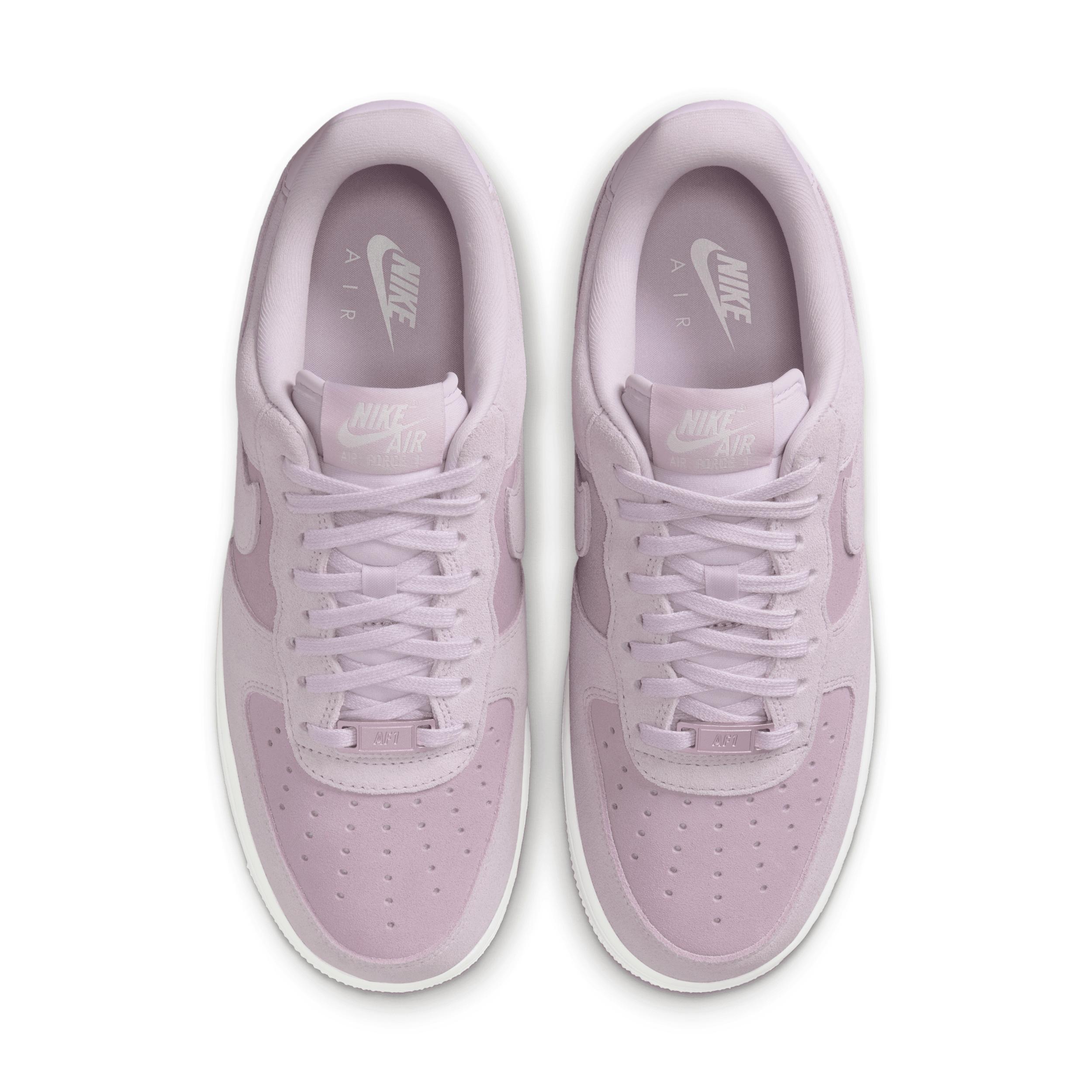 Nike Womens Air Force 1 07 Shoes | HJ5336-500 Product Image