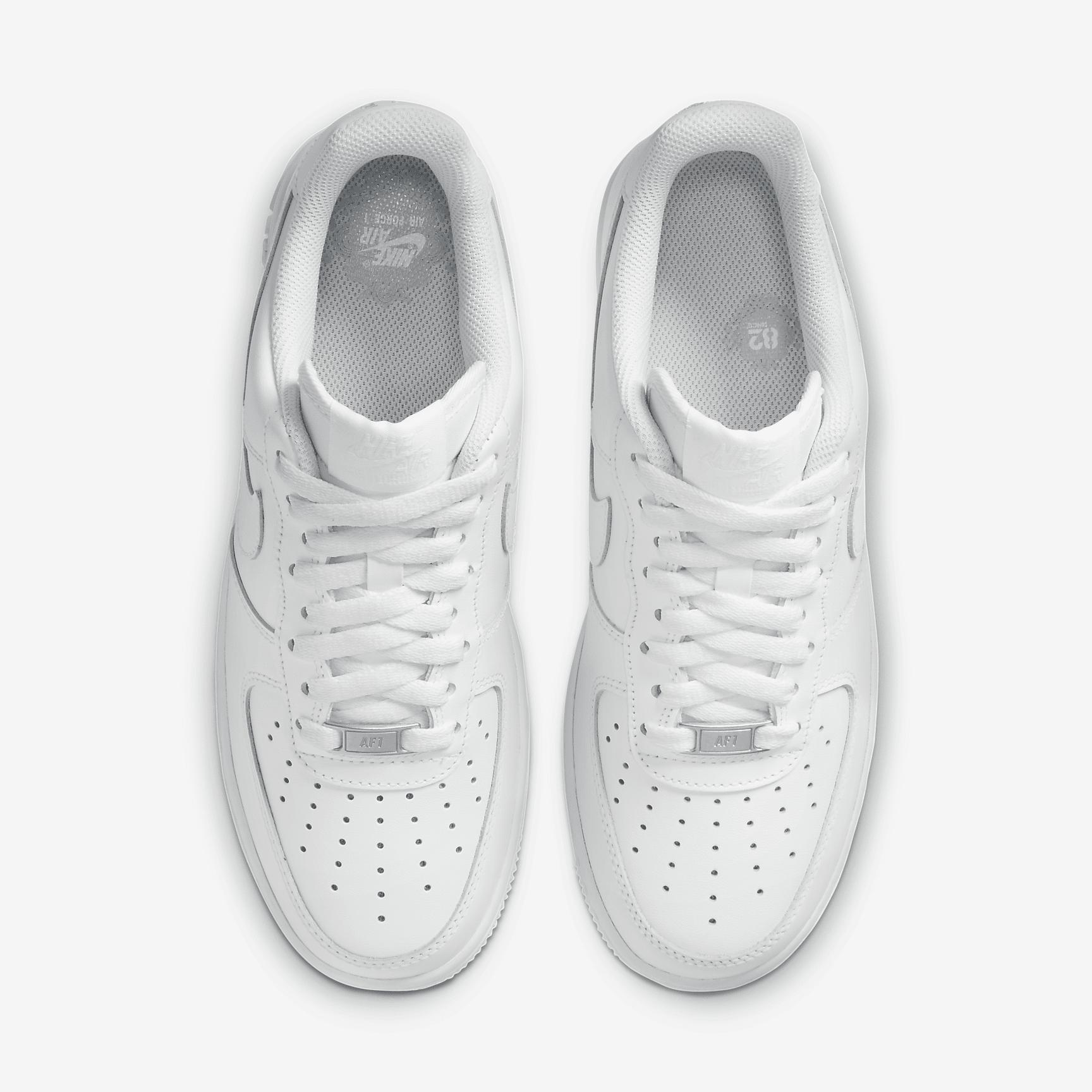 Nike Womens Air Force 1 07 Shoes | DD8959-100 Product Image