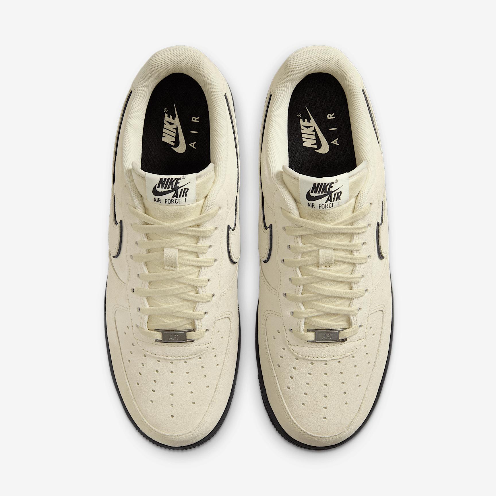 Nike Mens Air Force 1 07 LV8 Shoes | HQ1966-200 Product Image