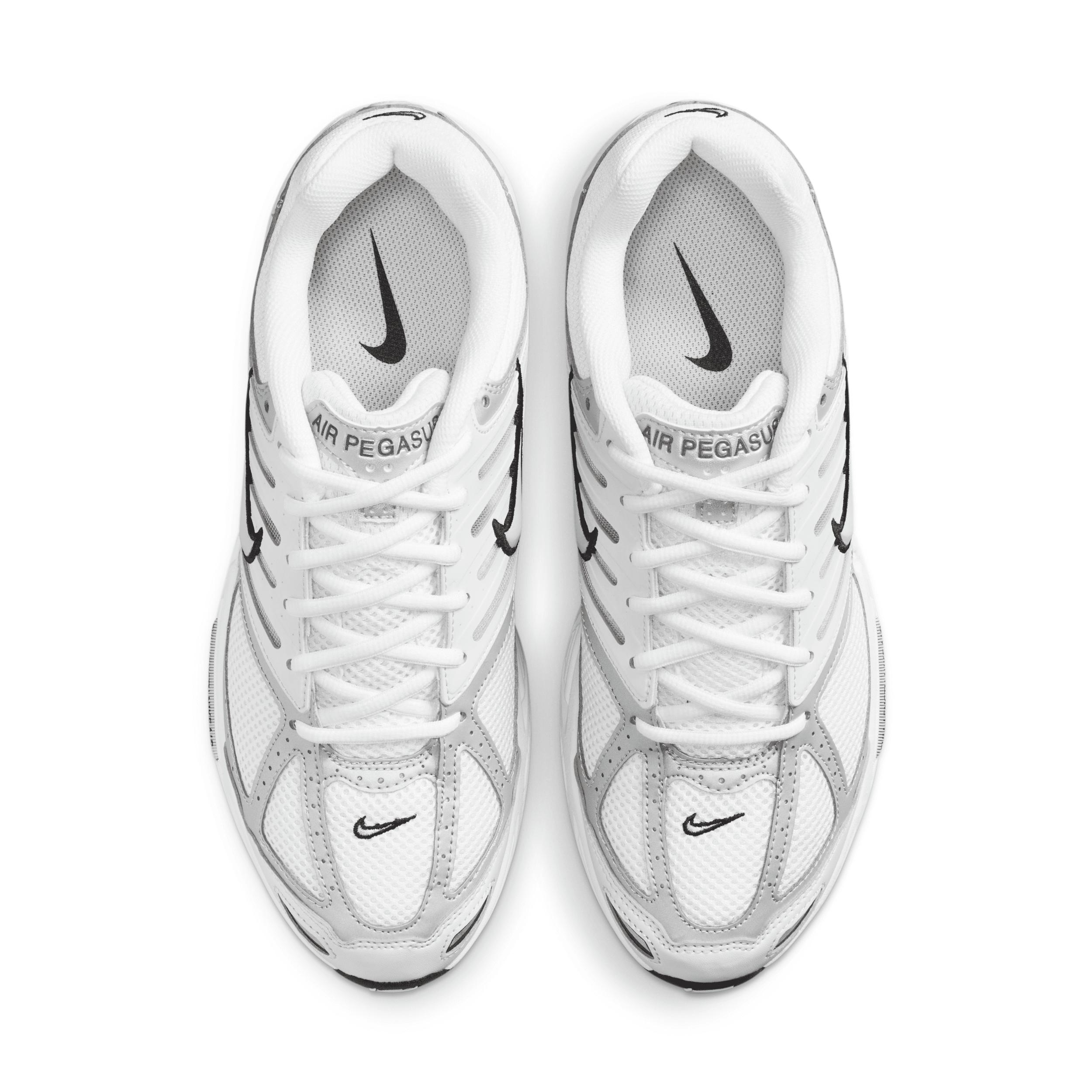 Nike Men's Air Pegasus 2005 Shoes Product Image