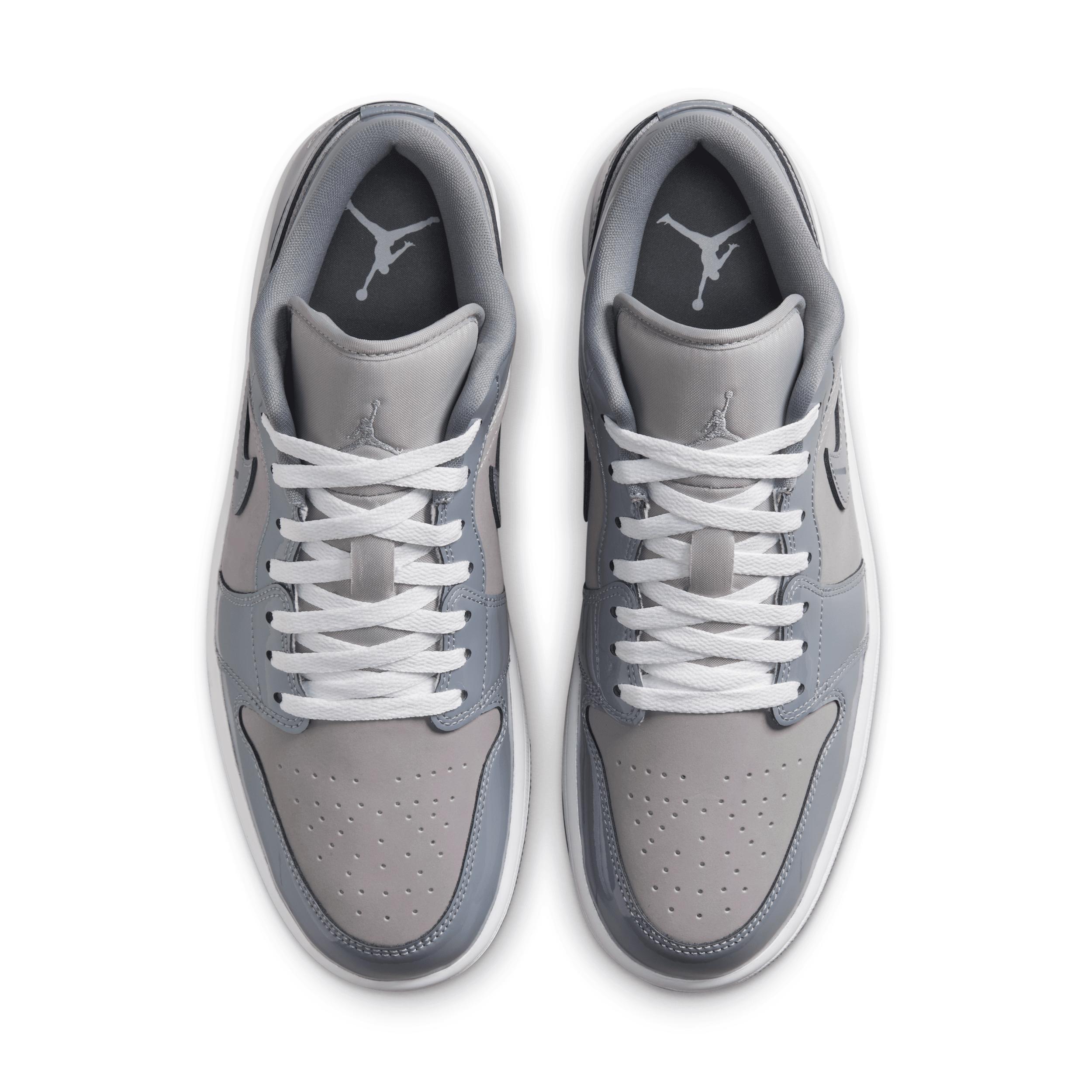Jordan Mens Air Retro 1 Low SE Casual Shoes Product Image