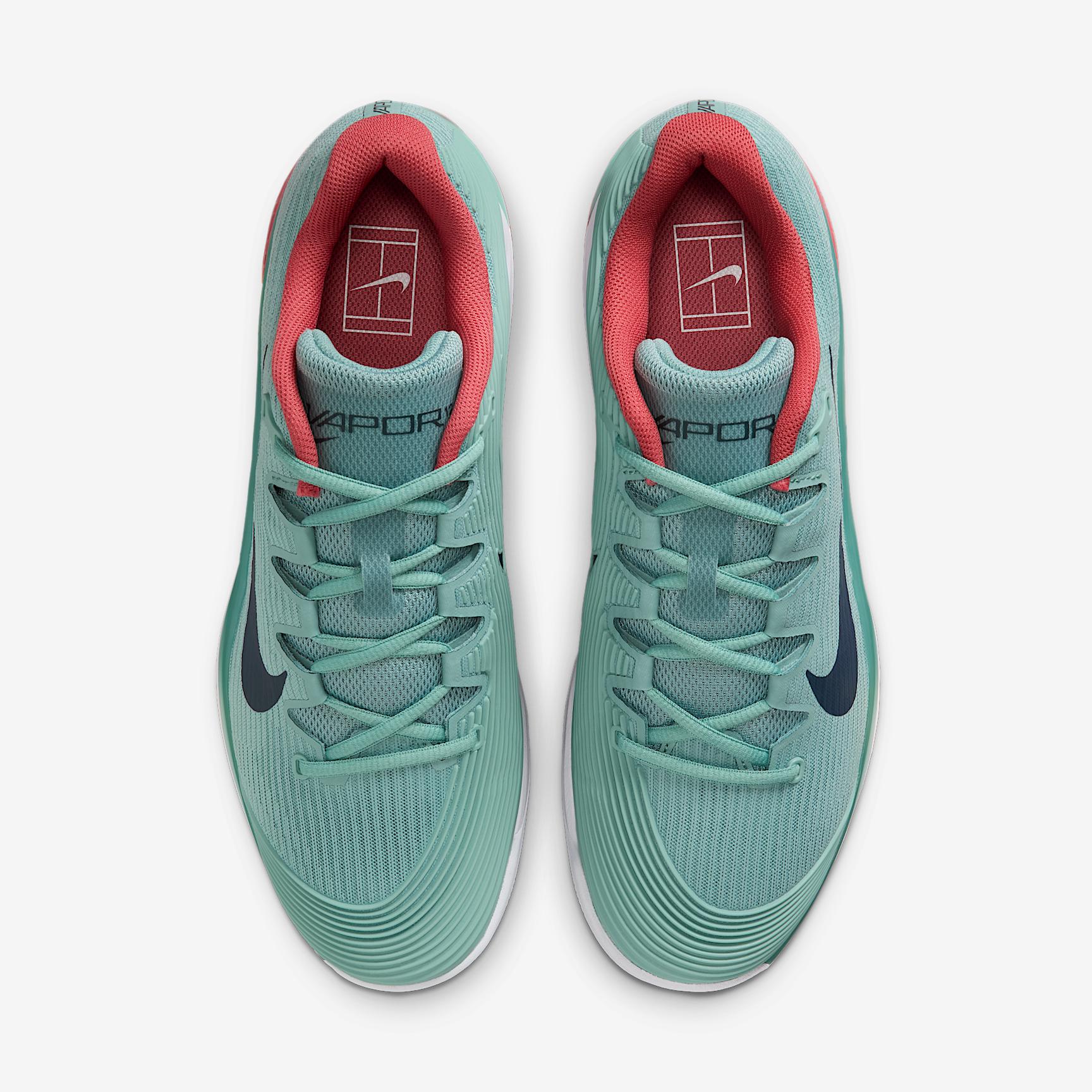 Nike Men's Vapor 12 Hard Court Tennis Shoes Product Image