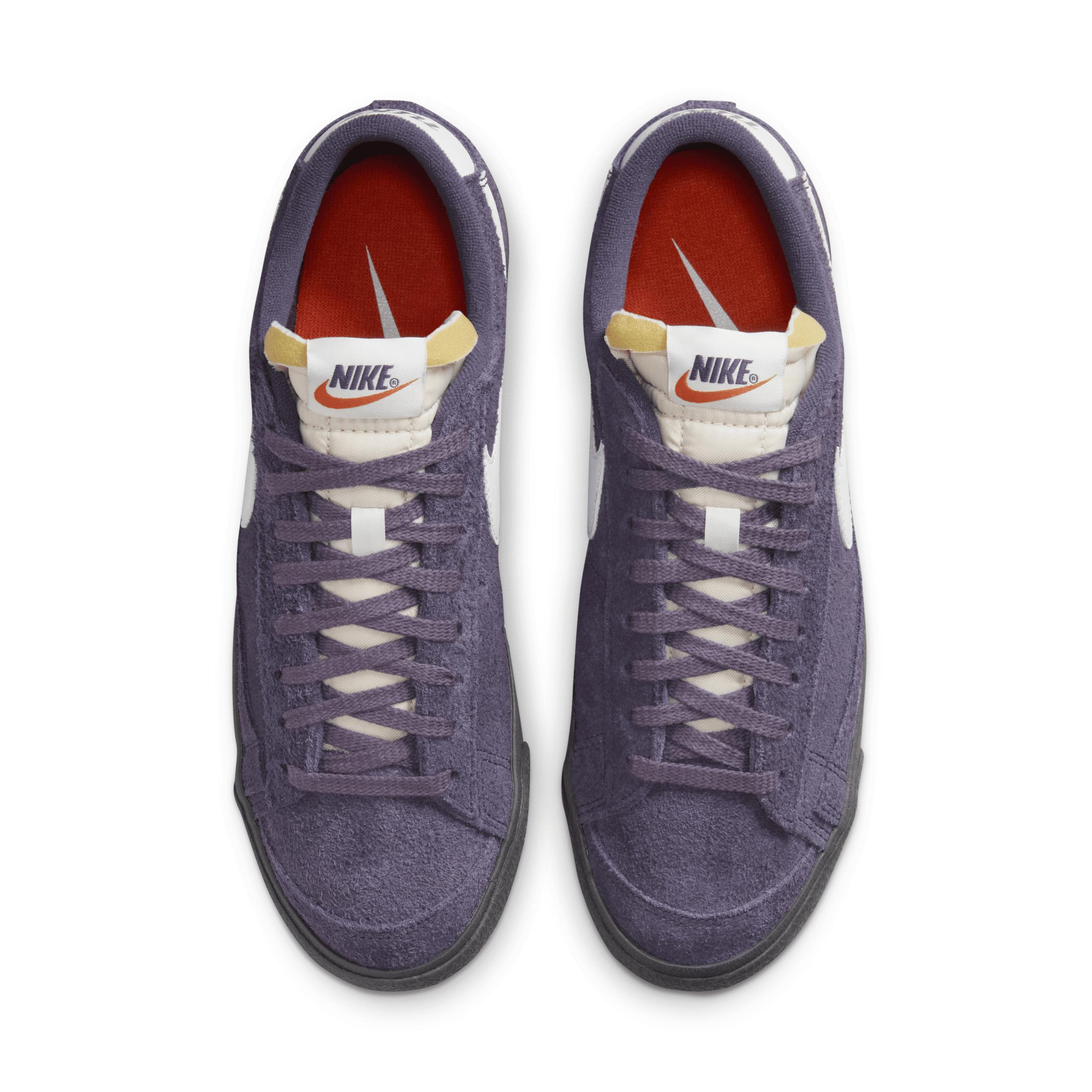 Nike Women's Blazer Low ' Vintage Shoes Product Image