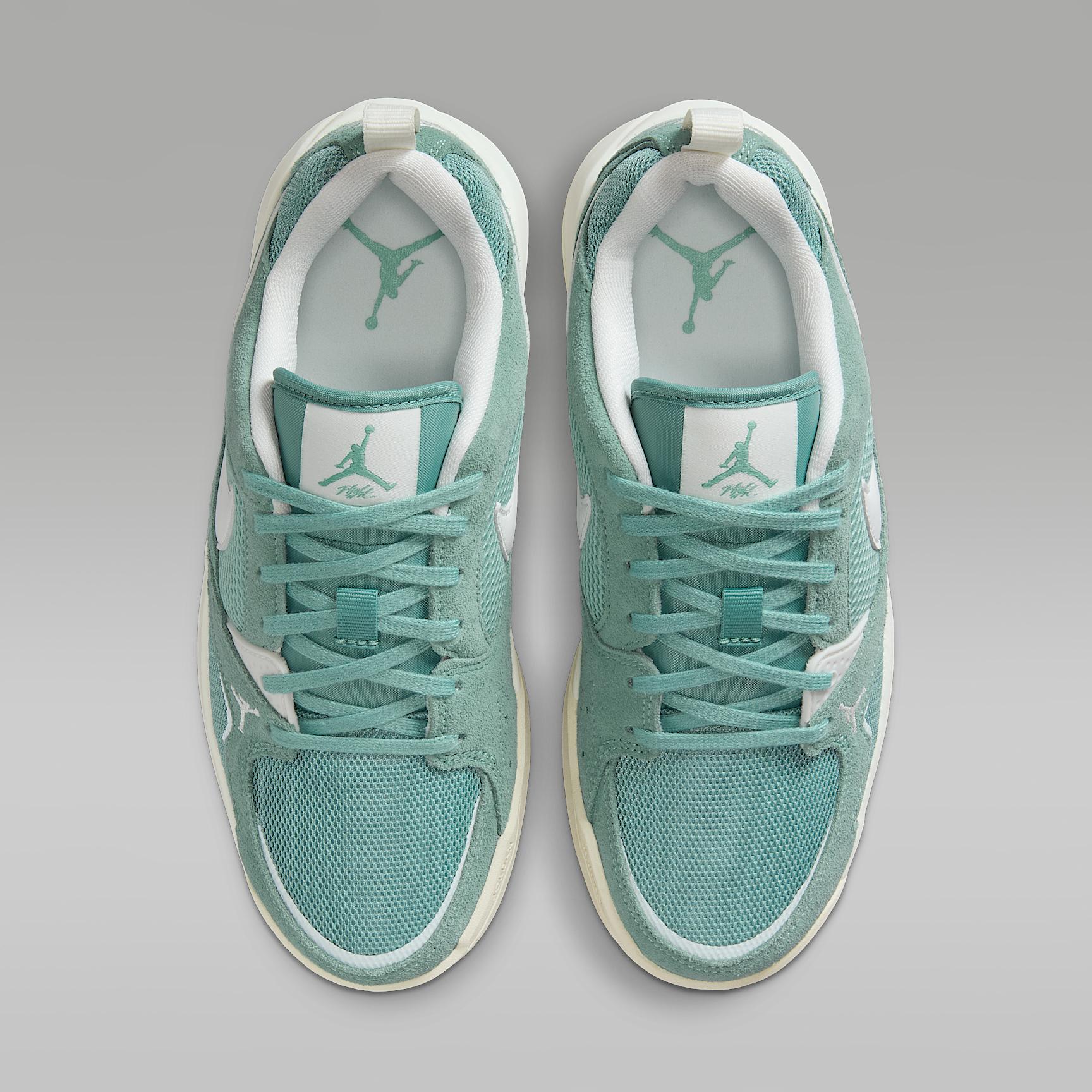 Womens Jordan CMFT Era Shoes | HJ6778-002 Product Image