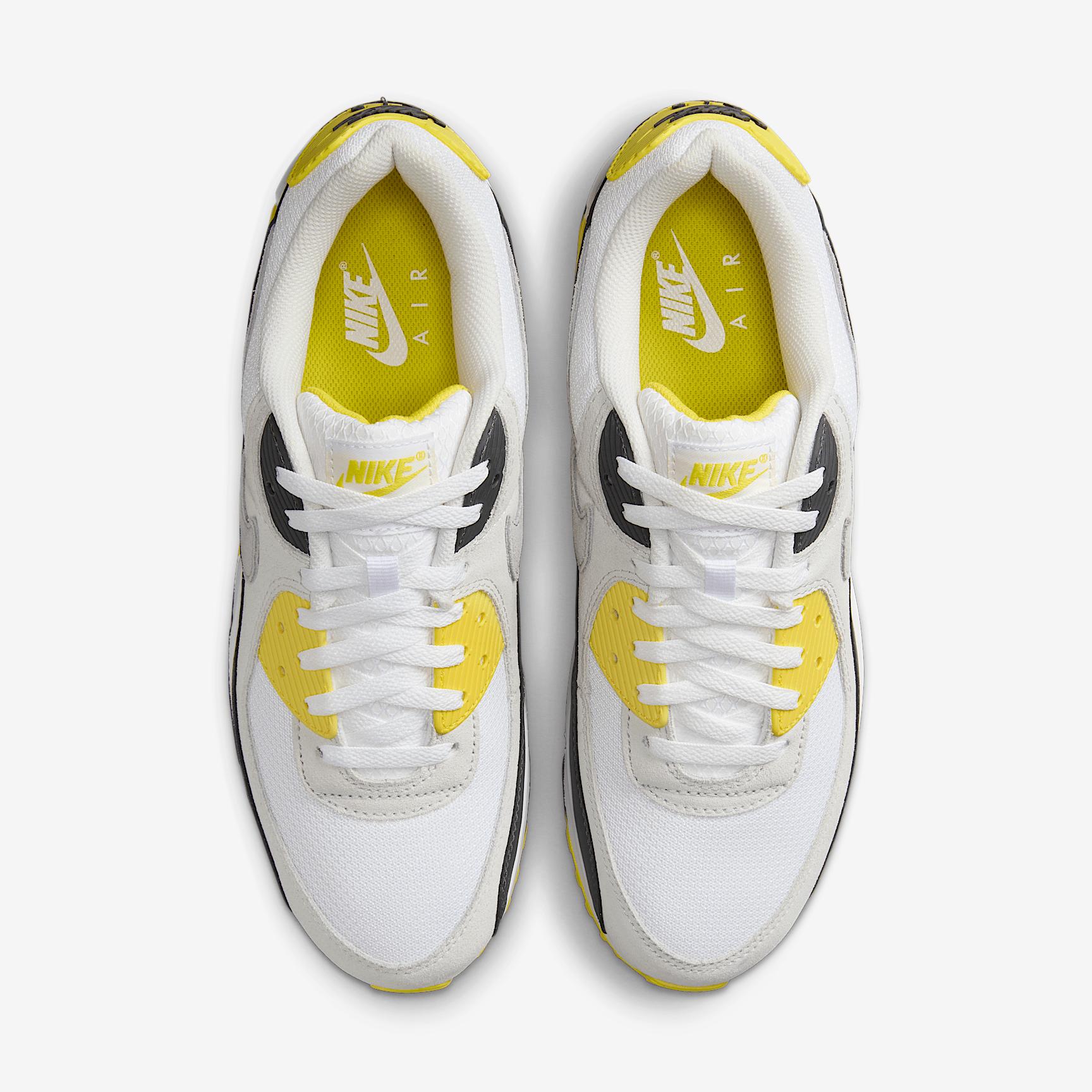 Nike Air Max 90 Men's Shoes Product Image