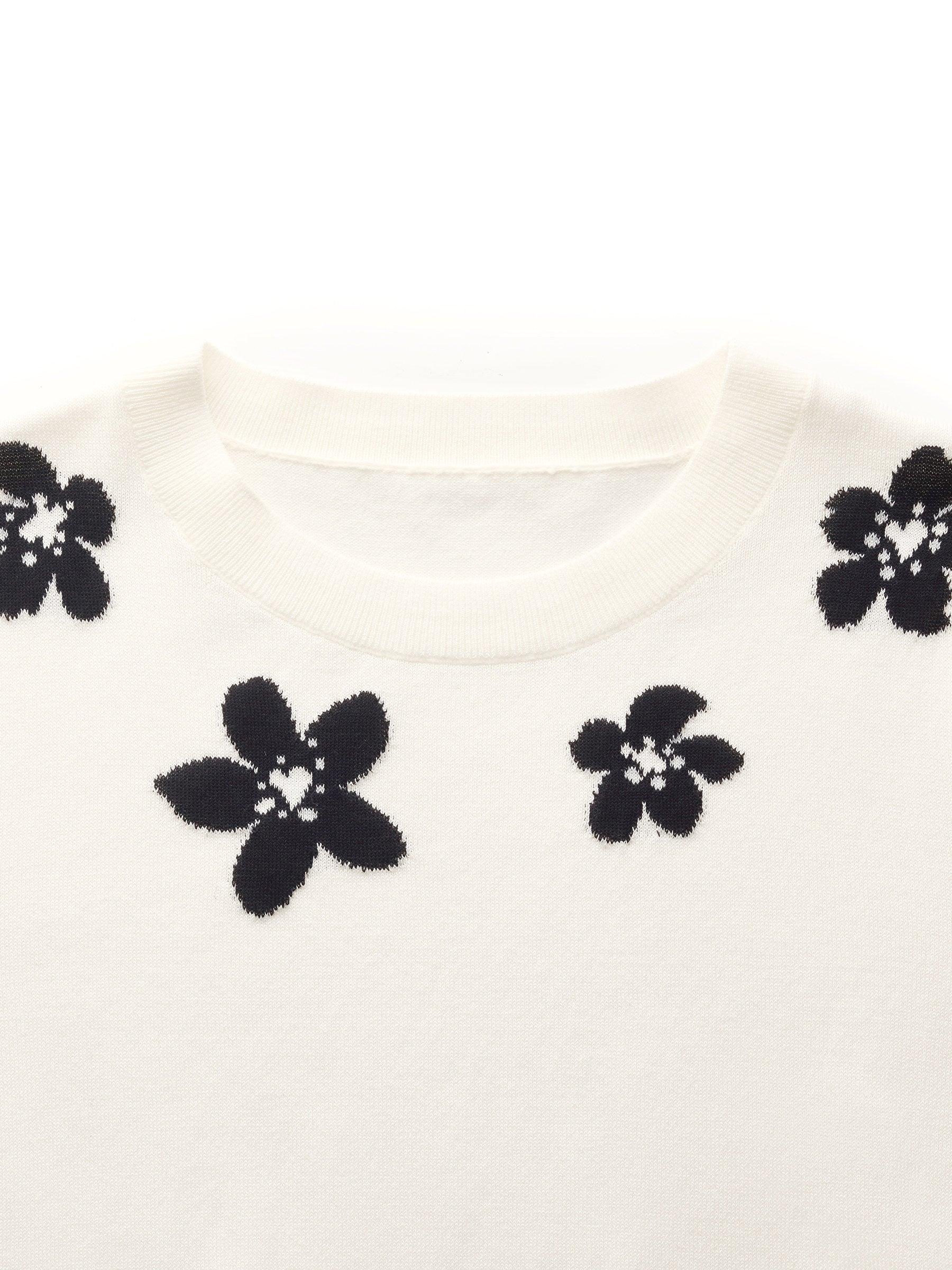 Tencel Blend Floral Jacquard Women Knit Top Product Image