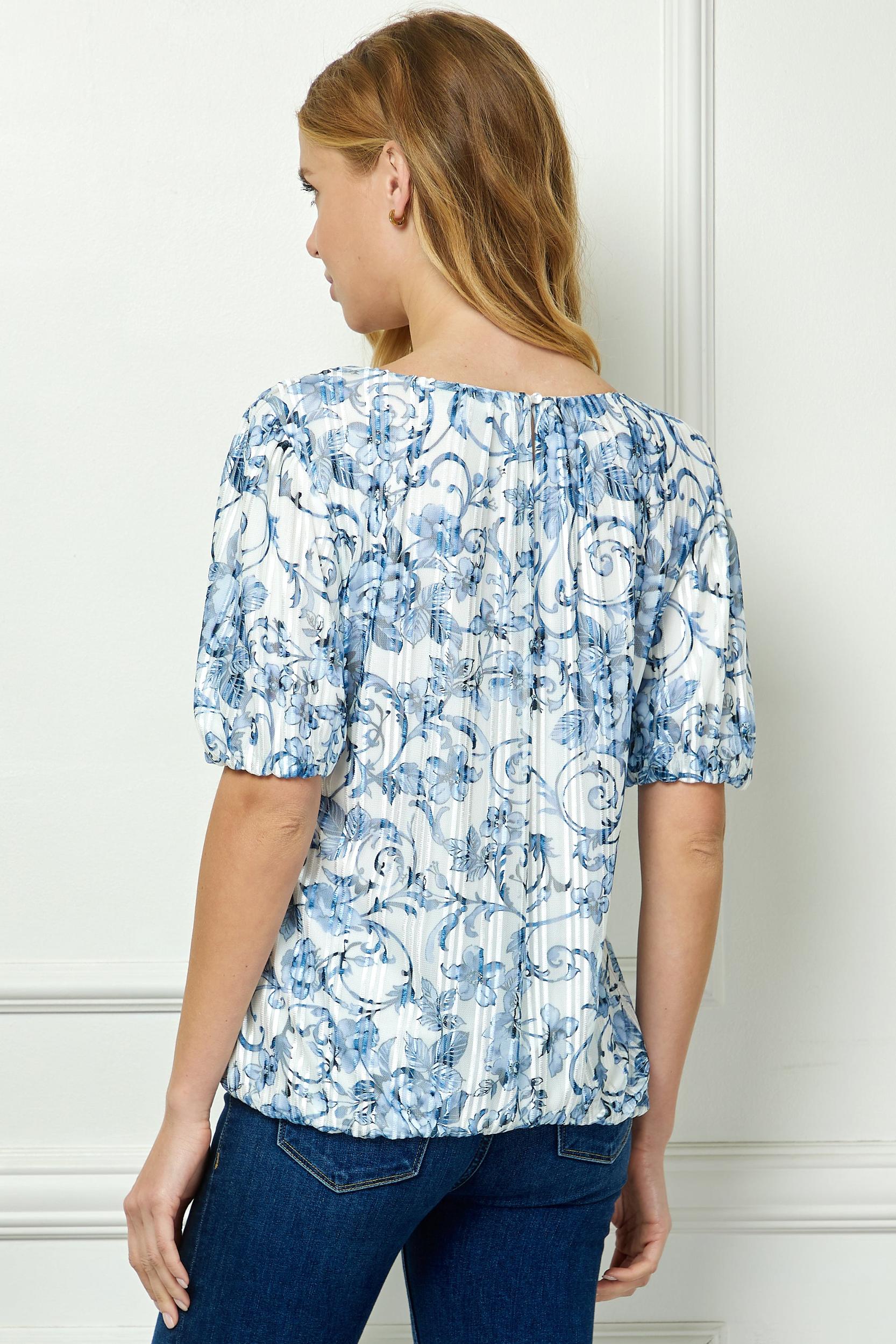 Short Puff Sleeve Pleat Scoop Neck Fully Lined Bubble Blouse Product Image