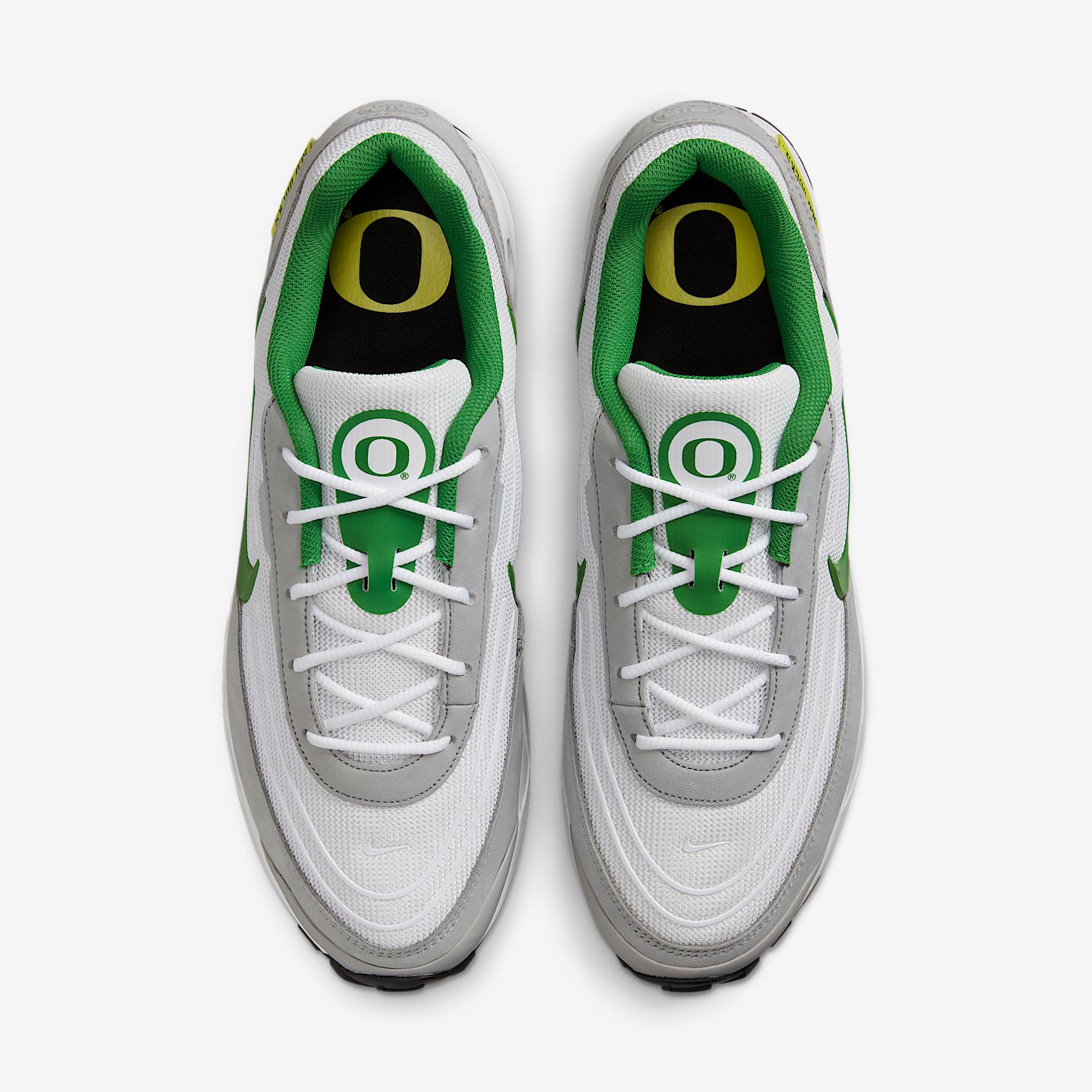 Nike College Air Max Verse (Oregon) Men's Shoes Product Image
