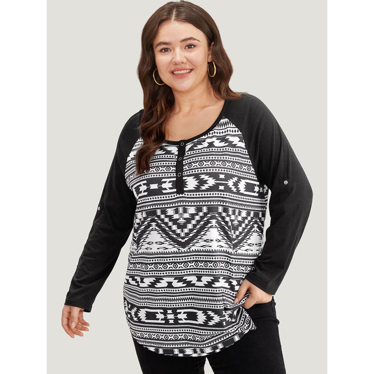 Plus Size Geometric Patchwork Button Down T-shirt Black Women Casual Contrast Geometric Open Front Dailywear T-shirts BloomChic 18-20/2X Product Image