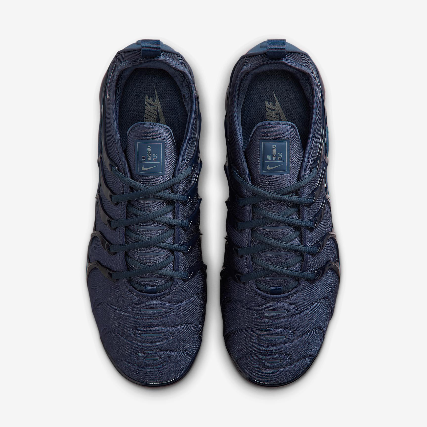 Nike Mens Air VaporMax Plus Shoes | IM2371-437 Product Image