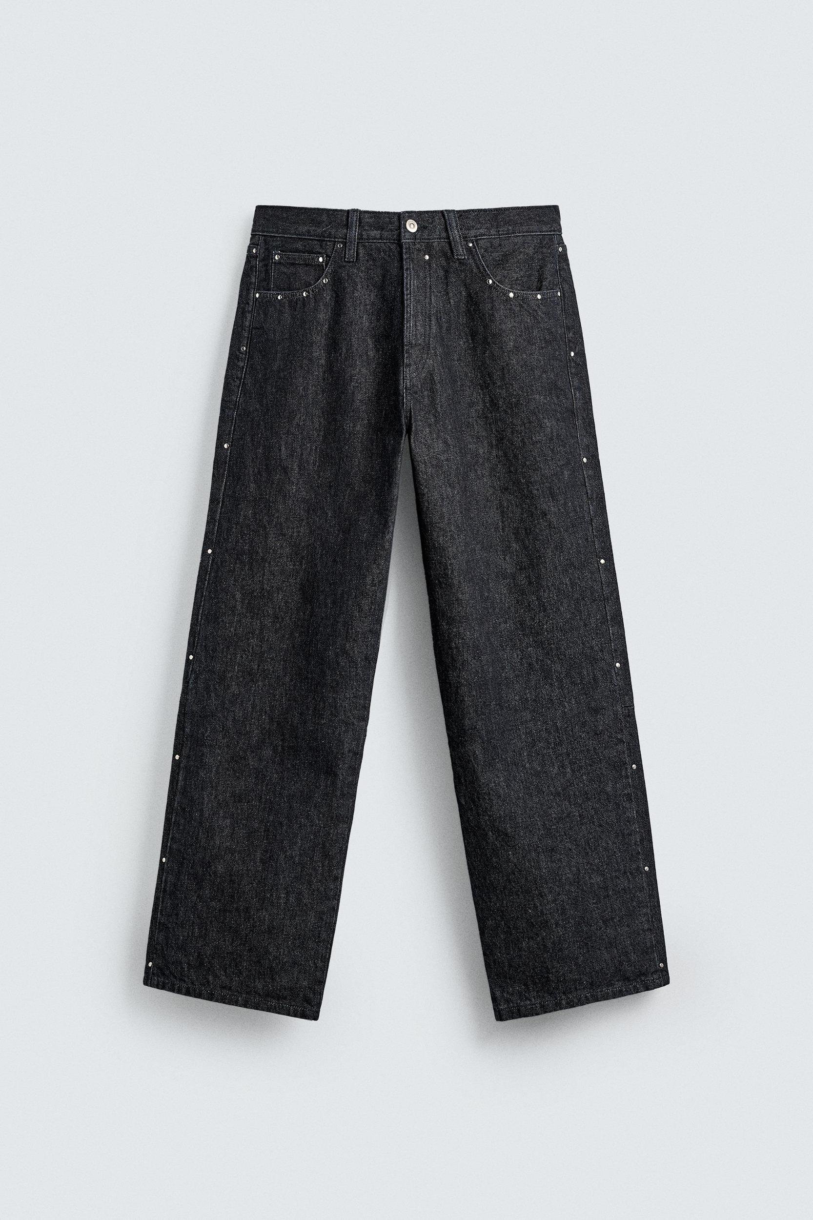 STUDDED STRAIGHT FIT JEANS Product Image