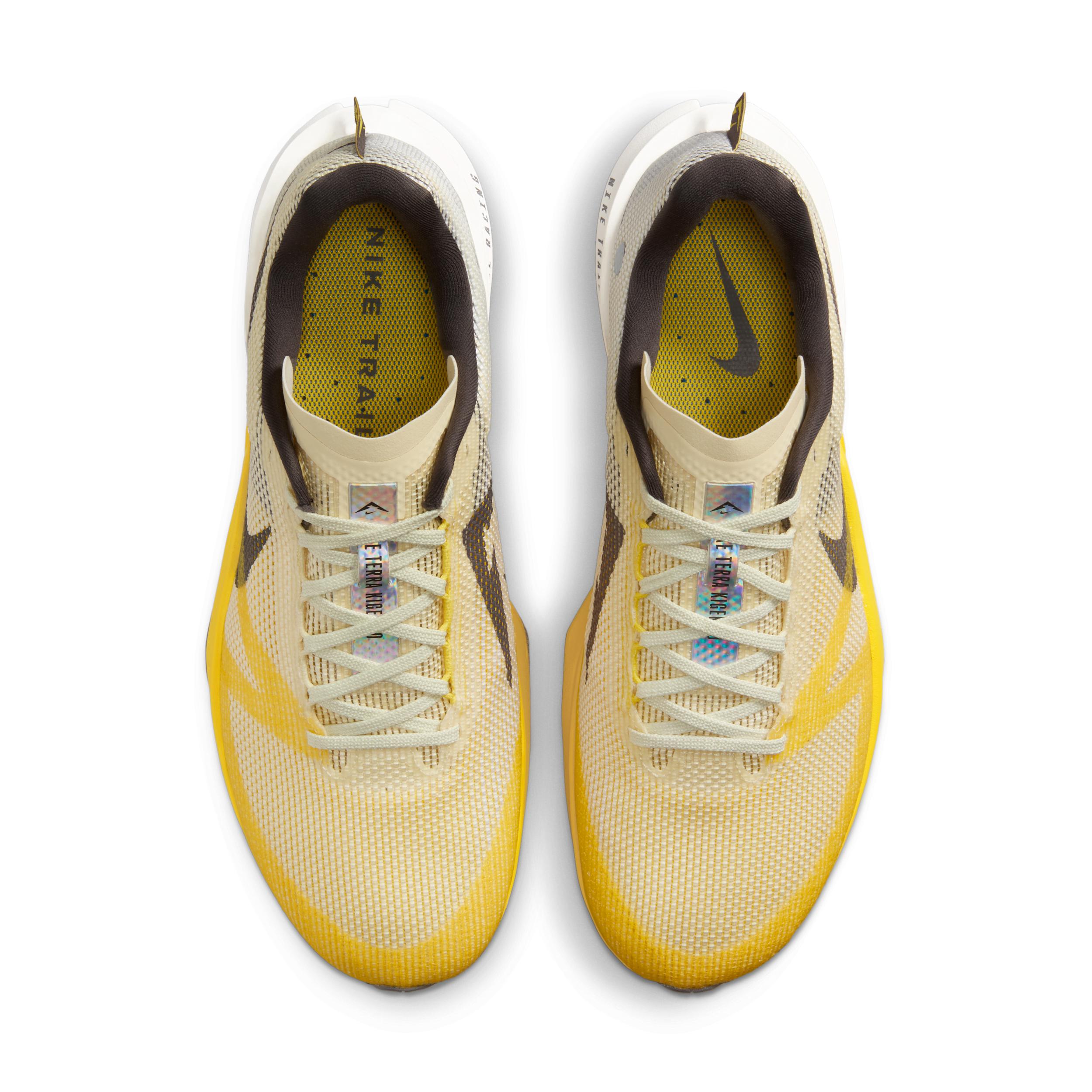 Nike Men's Kiger 10 Trail Running Shoes Product Image