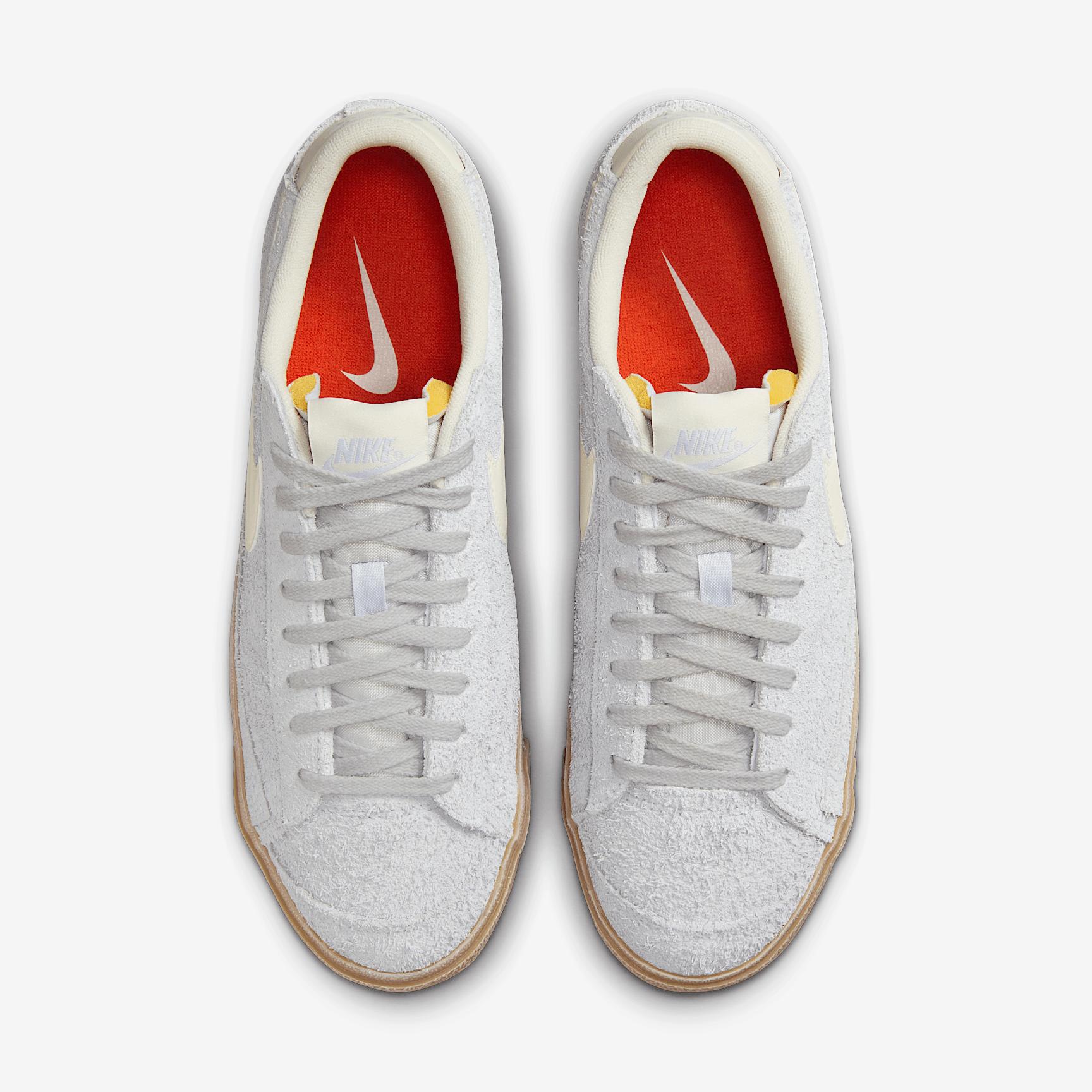 Nike Women's Blazer Low '77 Vintage Shoes Product Image