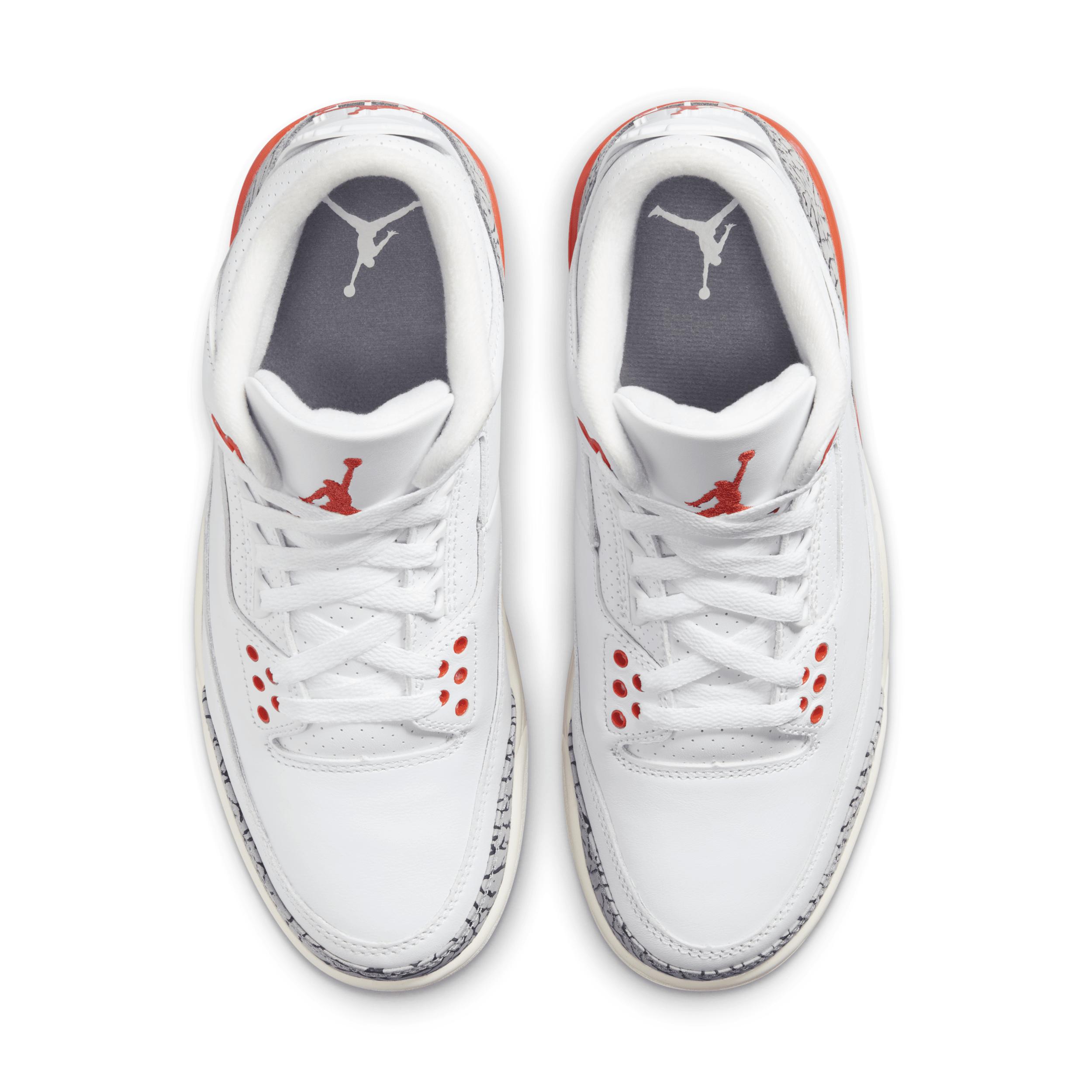 Women's Air Jordan 3 Retro Shoes Product Image