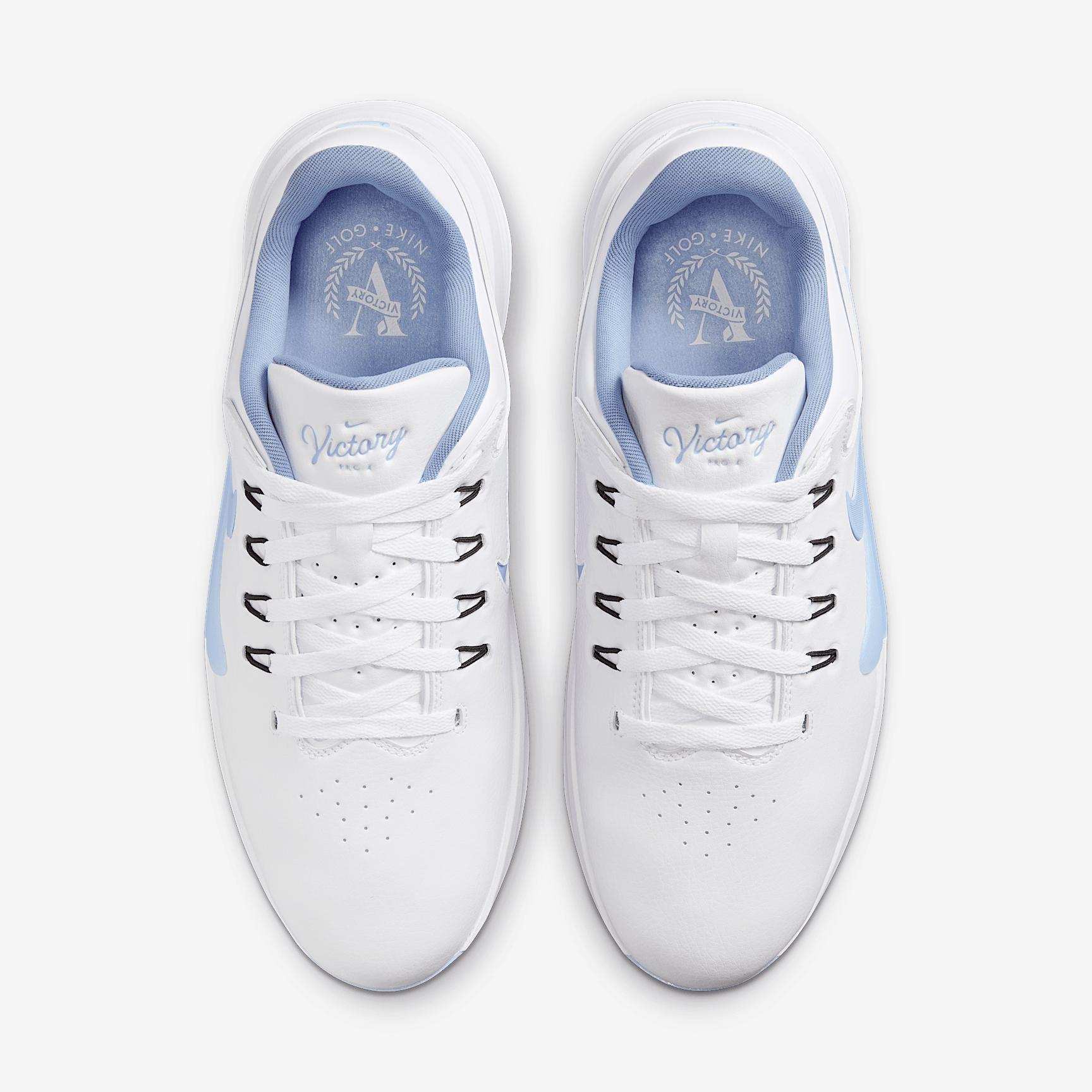 Nike Victory Pro 4 Golf Shoes (Wide) Product Image