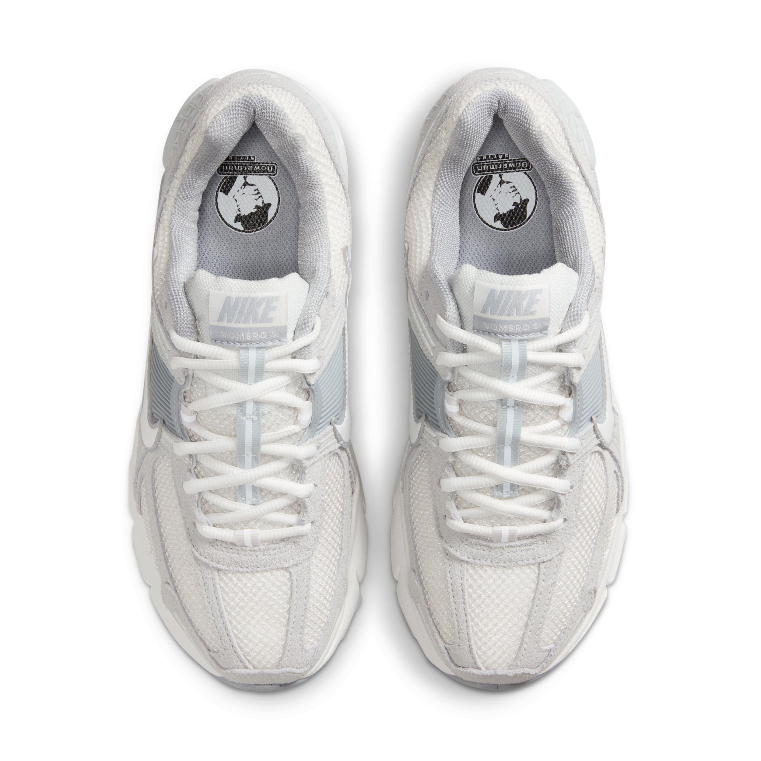 Nike Womens Zoom Vomero 5 Shoes with Reflective Accents | HQ0458-001 Product Image