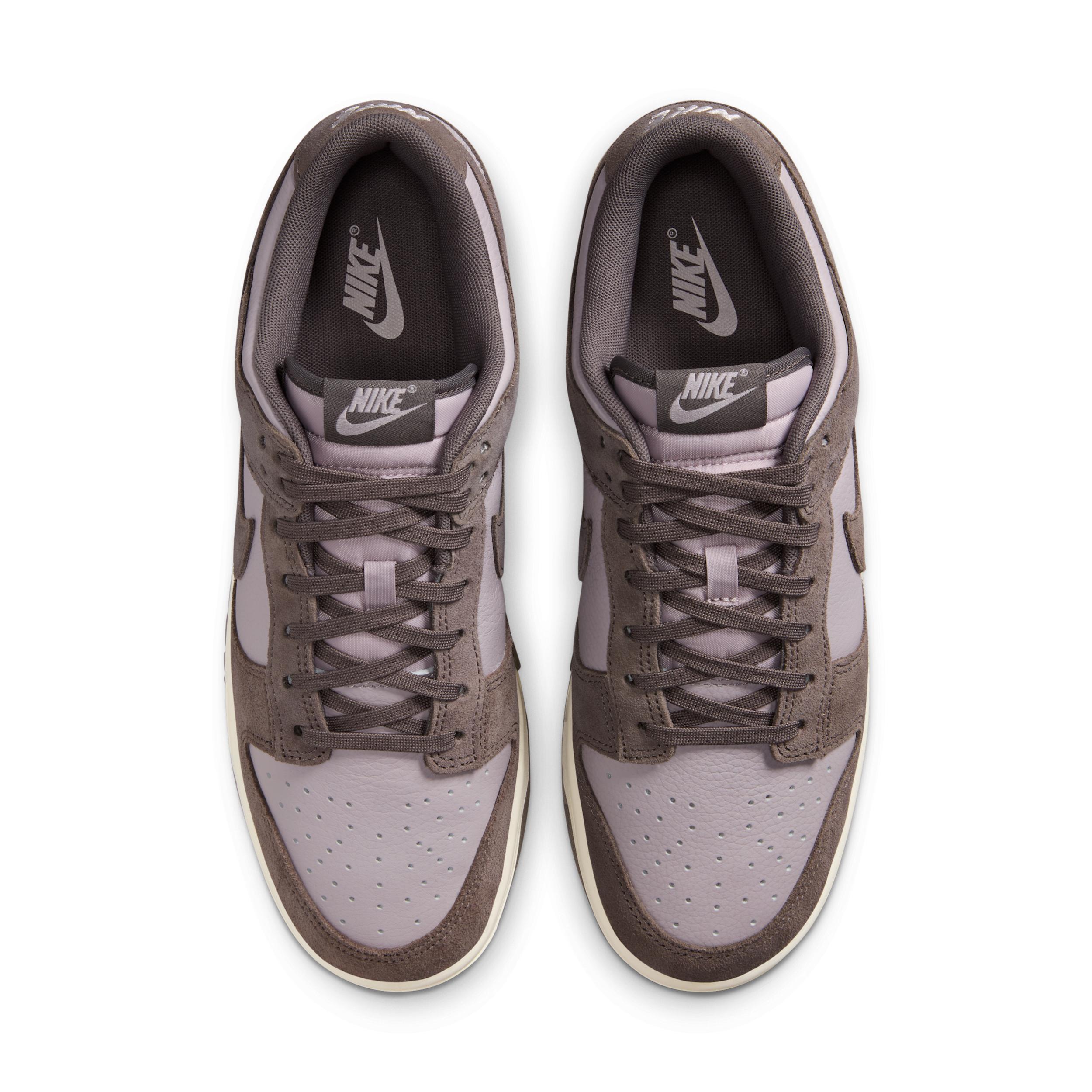 Nike Dunk Low Retro SE Leather/Suede Men's Shoes Product Image