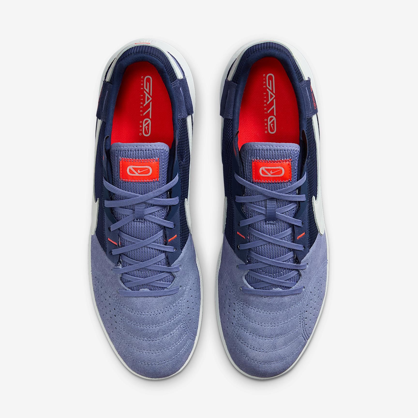 Nike Men's Streetgato Low-Top Soccer Shoes Product Image