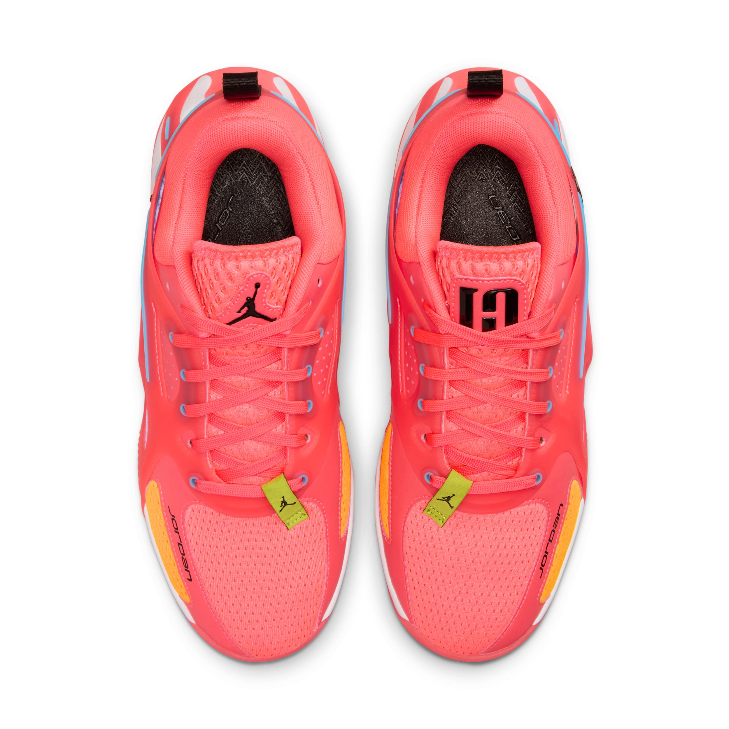 Womens Jordan Heir Series Be Seen Basketball Shoes | FZ2471-601 Product Image