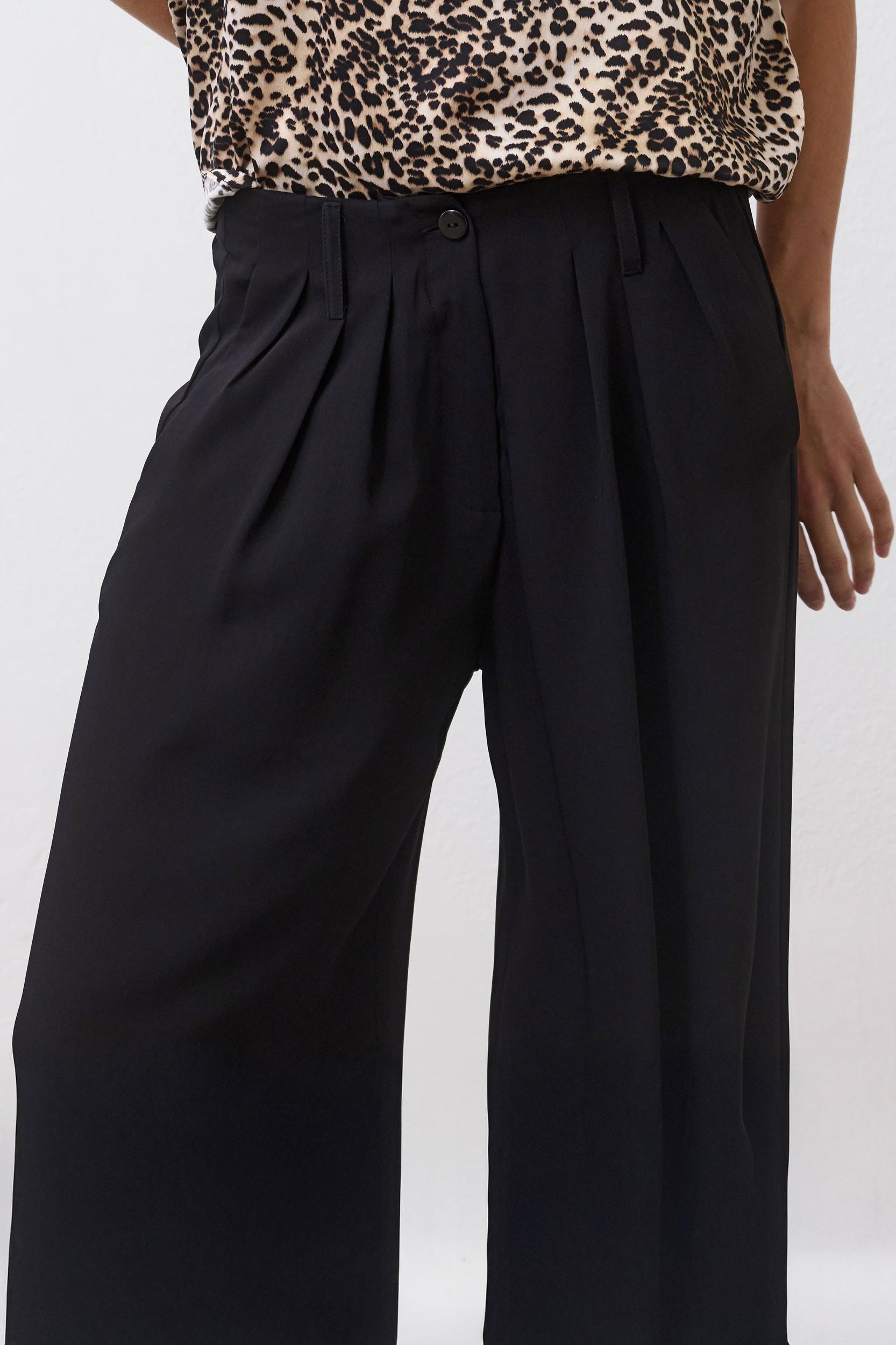 The Wide Leg Trouser Product Image