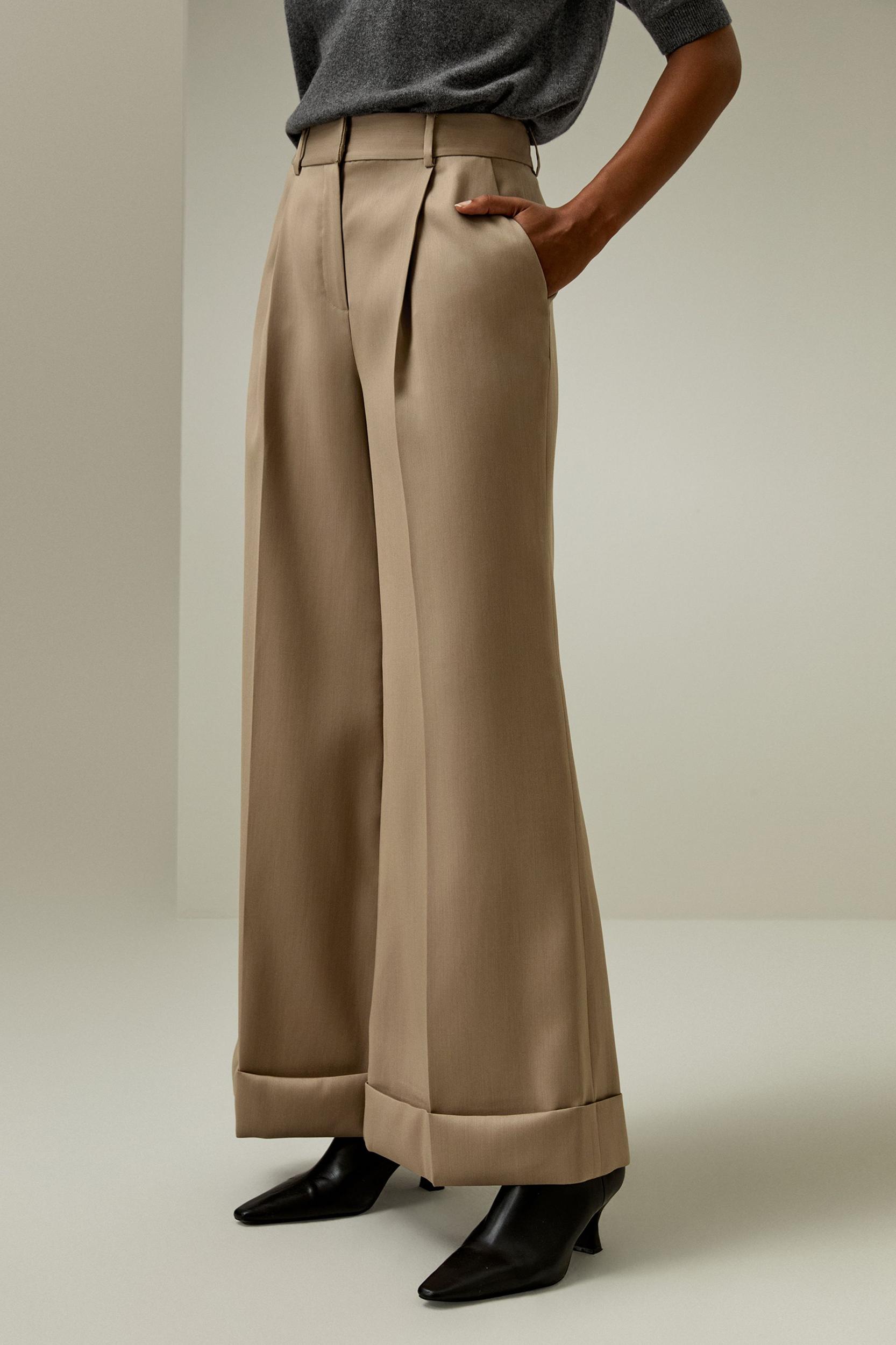 Retro Cropped Flare Trousers Product Image