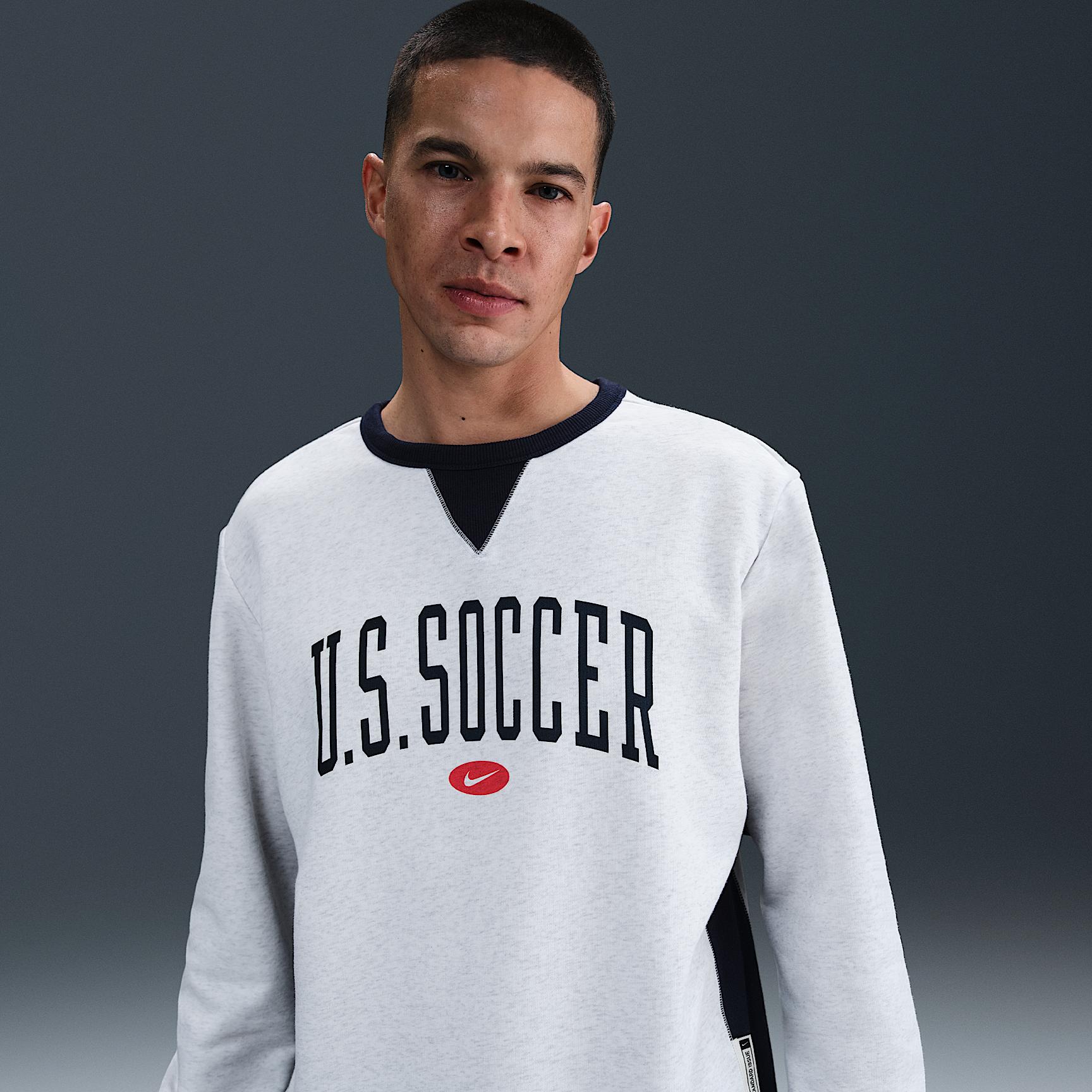 USMNT Standard Issue Nike Mens Dri-FIT Soccer Crew-Neck Sweatshirt | HM9207-051 Product Image