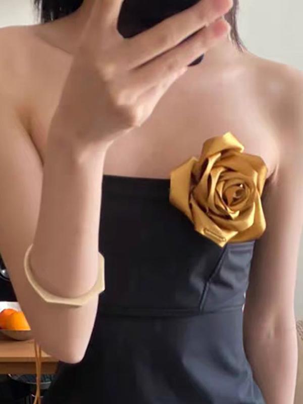 Flower Shape Solid Color Brooch Accessories Product Image