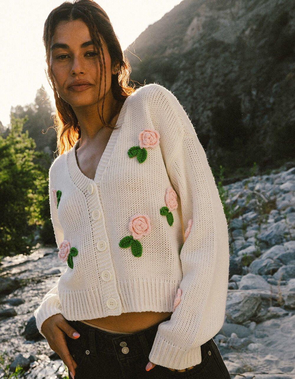 RSQ Womens 3D Floral Cardigan - CREAM Product Image