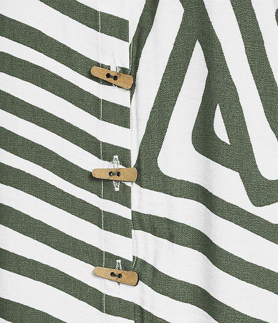 Ali Miles Woven Allover Abstract Print Wire Collar 3/4 Sleeve Hi-Low Hem Button Front Tunic Product Image